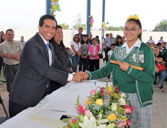 SEG Preside Ceremonia de Fin de Cursos de la Secundaria General No. 5