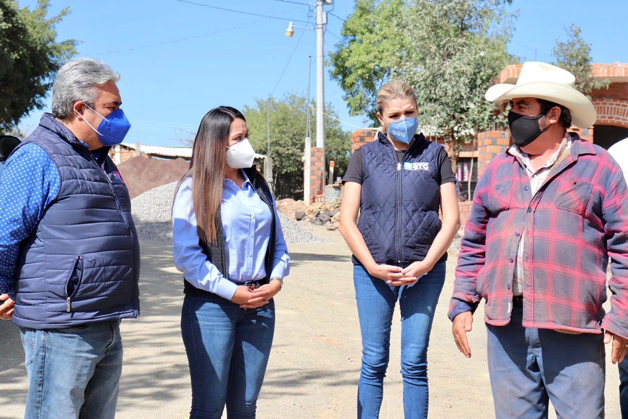 Concluyen y supervisan SEDESHU y el Municipio de Cuerámaro obras