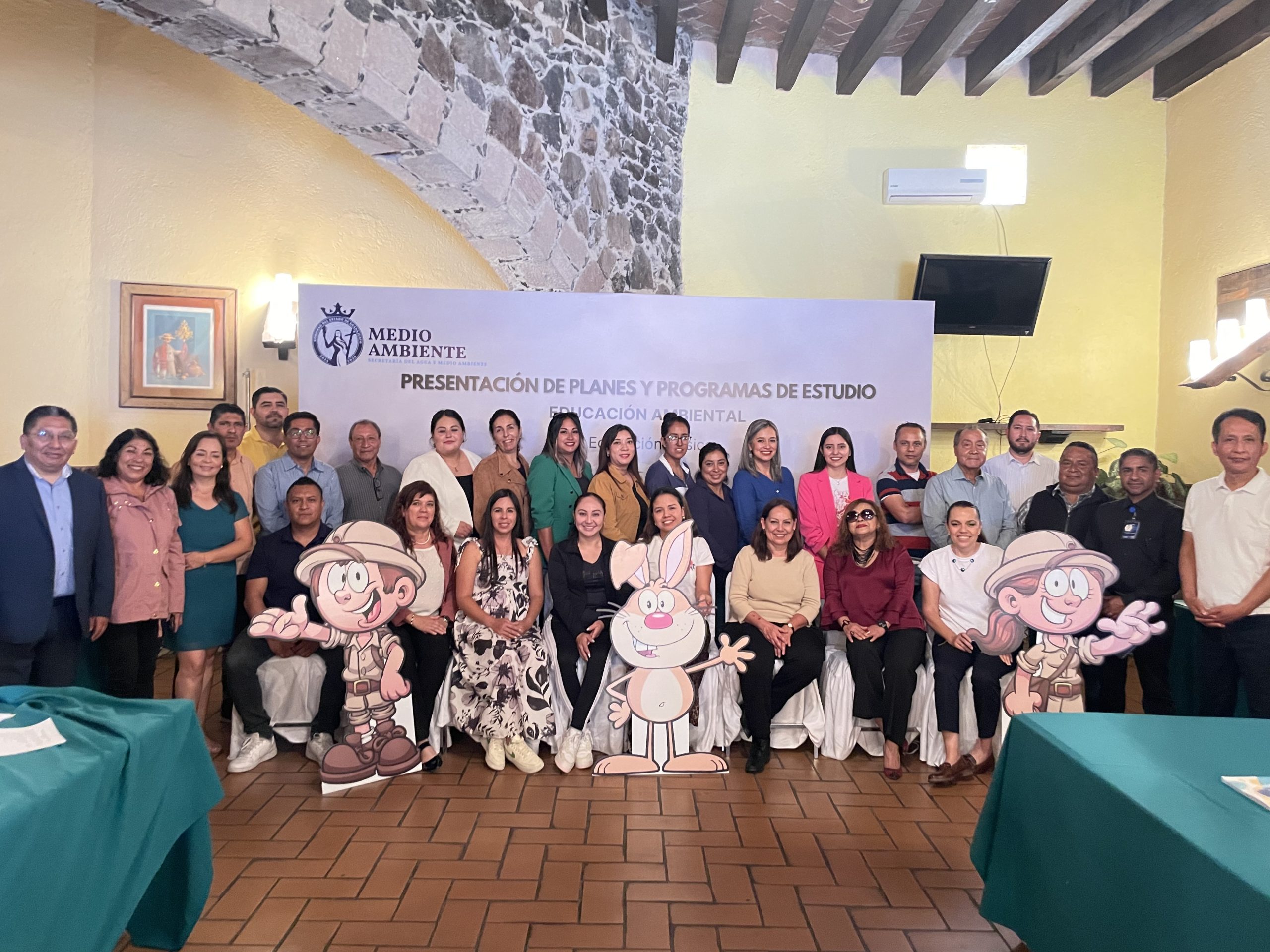 Docentes participan en pilotaje de guías sobre educación ambiental