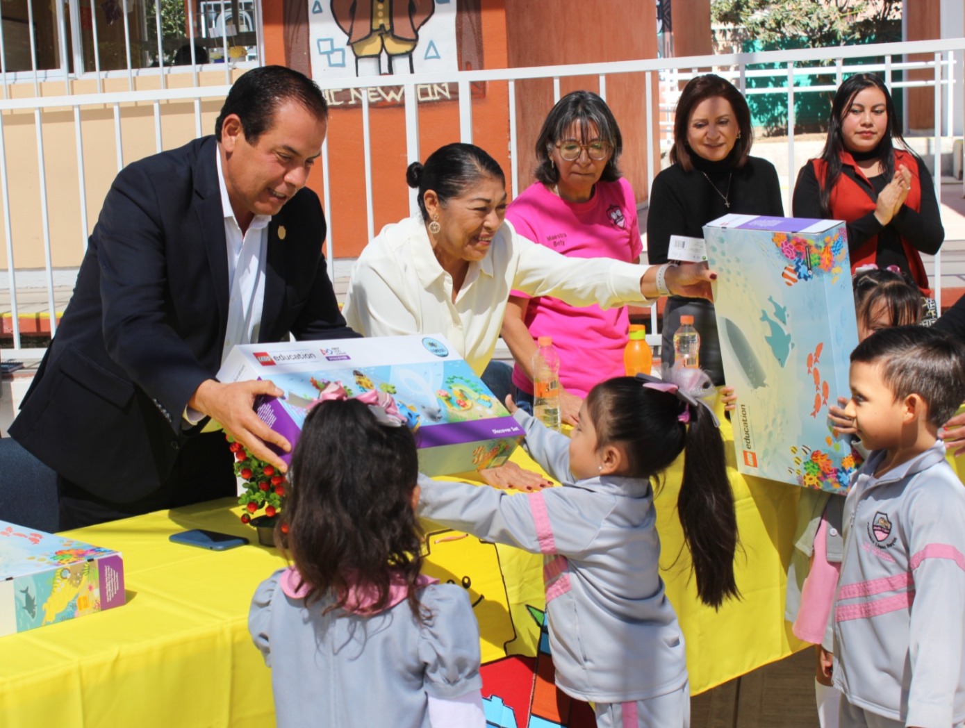 Estudiantes de Dolores Hidalgo están listos para explorar el Mundo Marino con Lego y Robótica