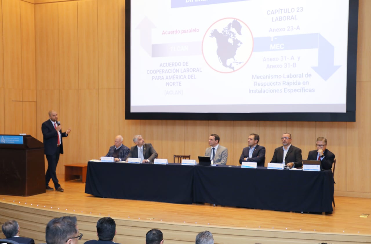 Realizan Foro Laboral 2024