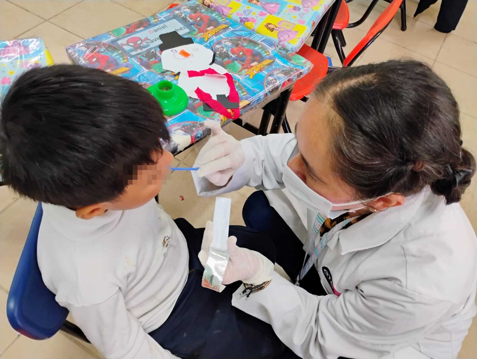 Reciben la gente del noreste del estado atención buco dental con equipo de odontólogos altamente capacitados