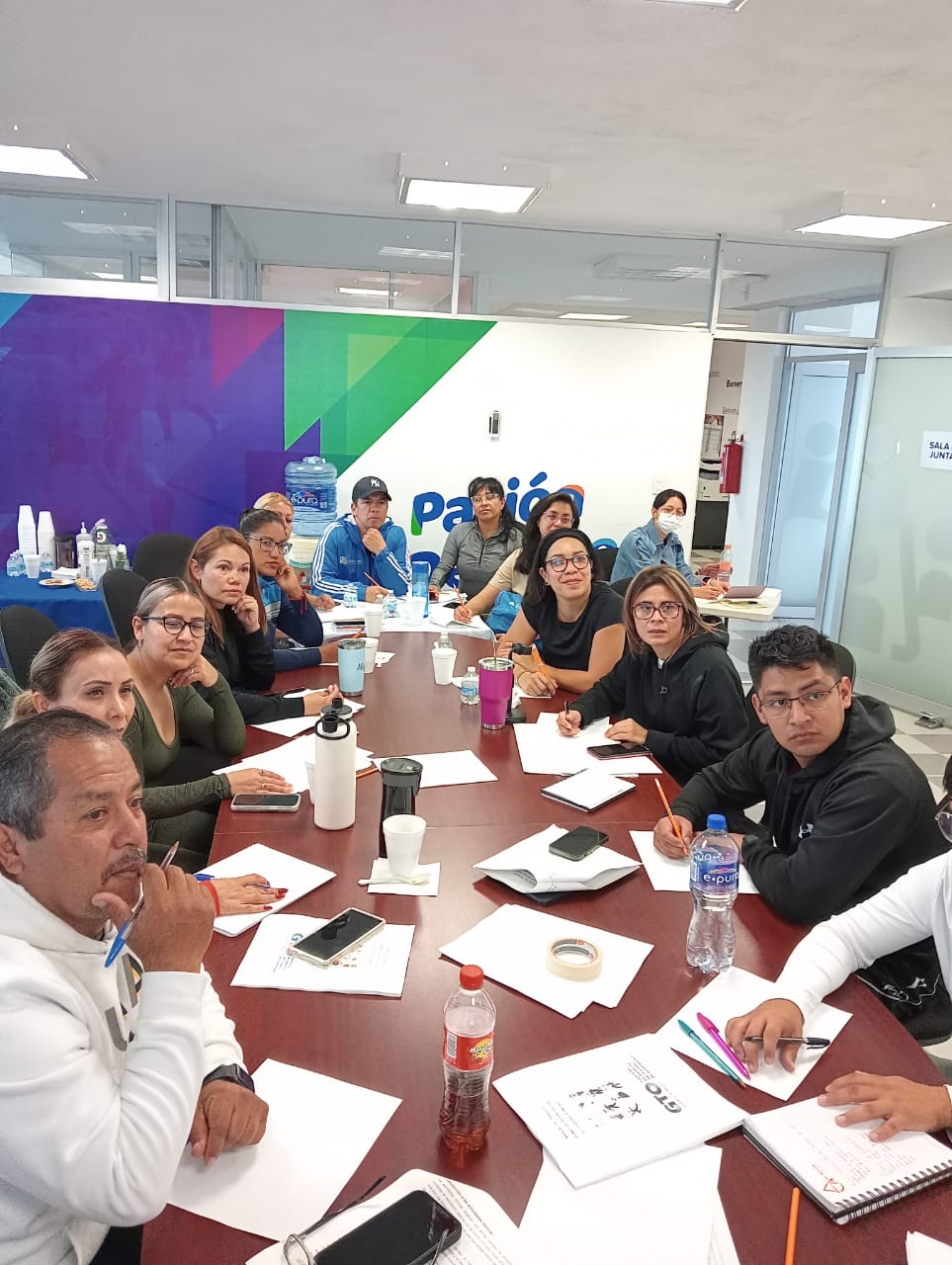 La Comisión del Deporte entregó las primeras certificaciones del año como Promotor en Actividades Rítmicas Deportivas a un grupo de 15 instructores de cuatro municipios de la entidad.