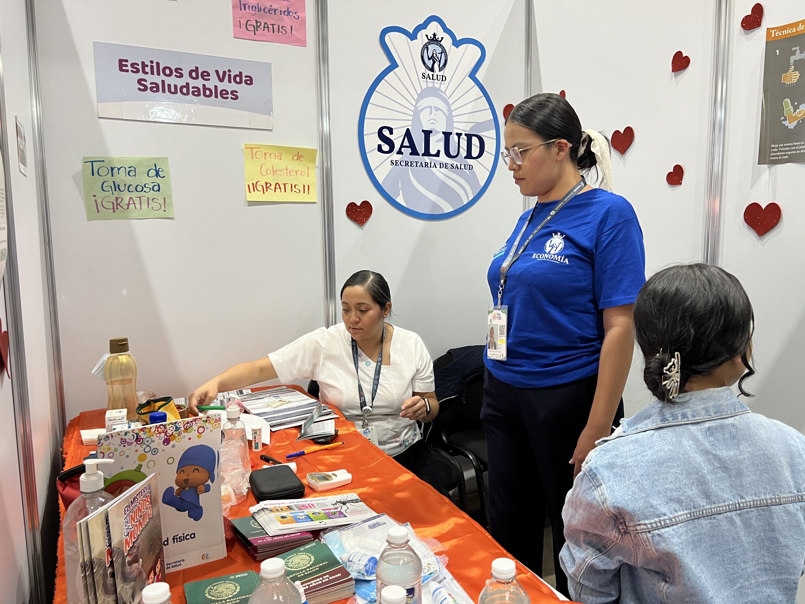 La Jurisdicción Sanitaria VI ofrece servicios gratuitos en la Feria de las Fresas 2025 