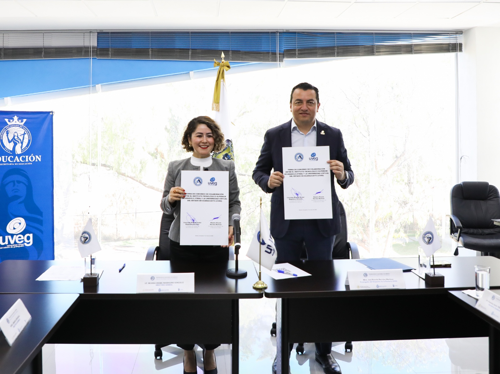 Con el compromiso de fortalecer la educación en Guanajuato, la Universidad Virtual del Estado de Guanajuato (UVEG) y el Instituto Tecnológico de Educación Superior de Abasolo (ITESA) han firmado un convenio de colaboración