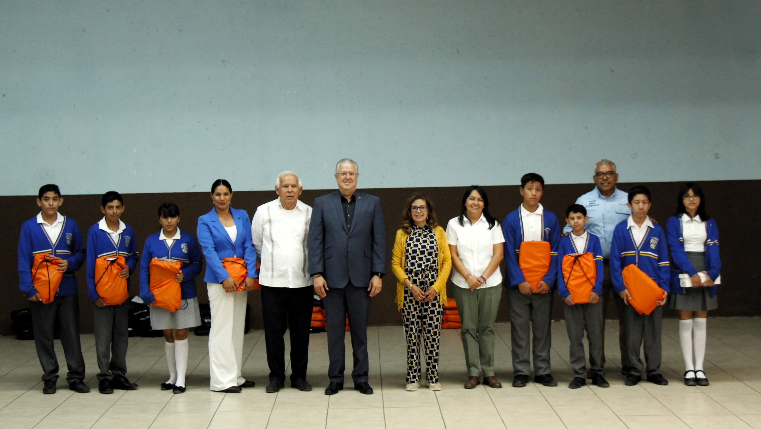 Seguimos juntos apoyando a nuestros estudiantes en las escuelas