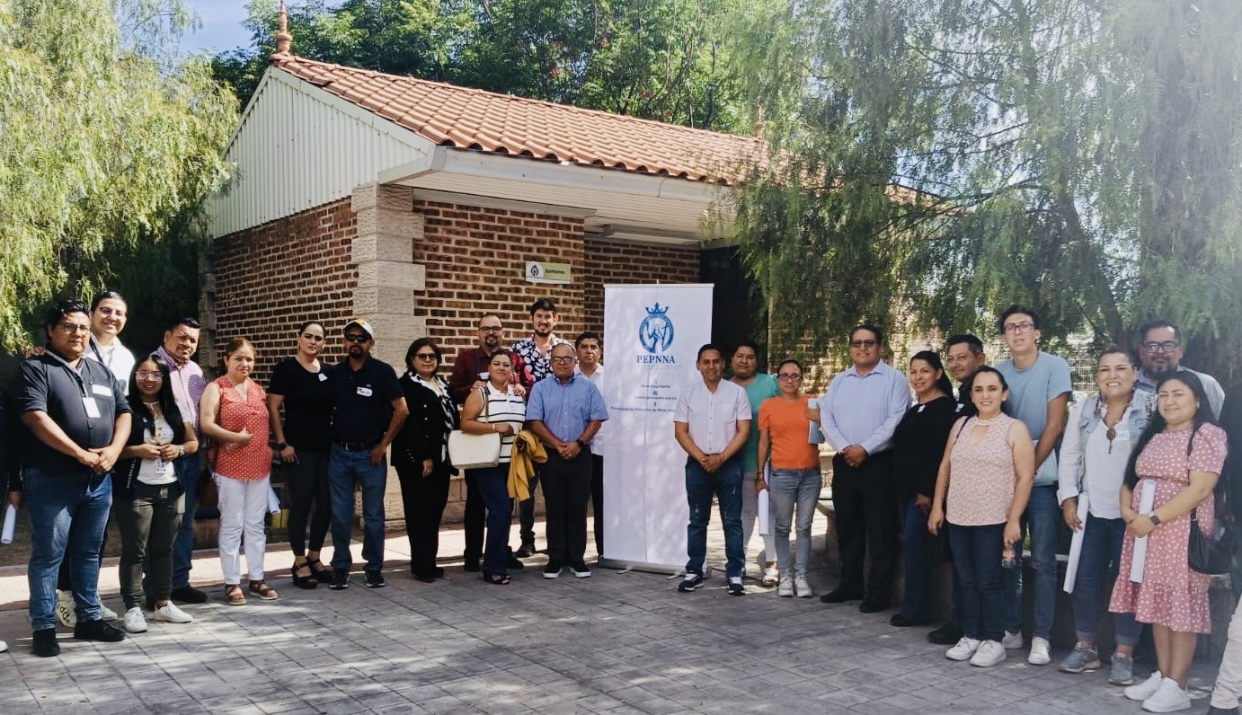 Participan 30 personas en taller 