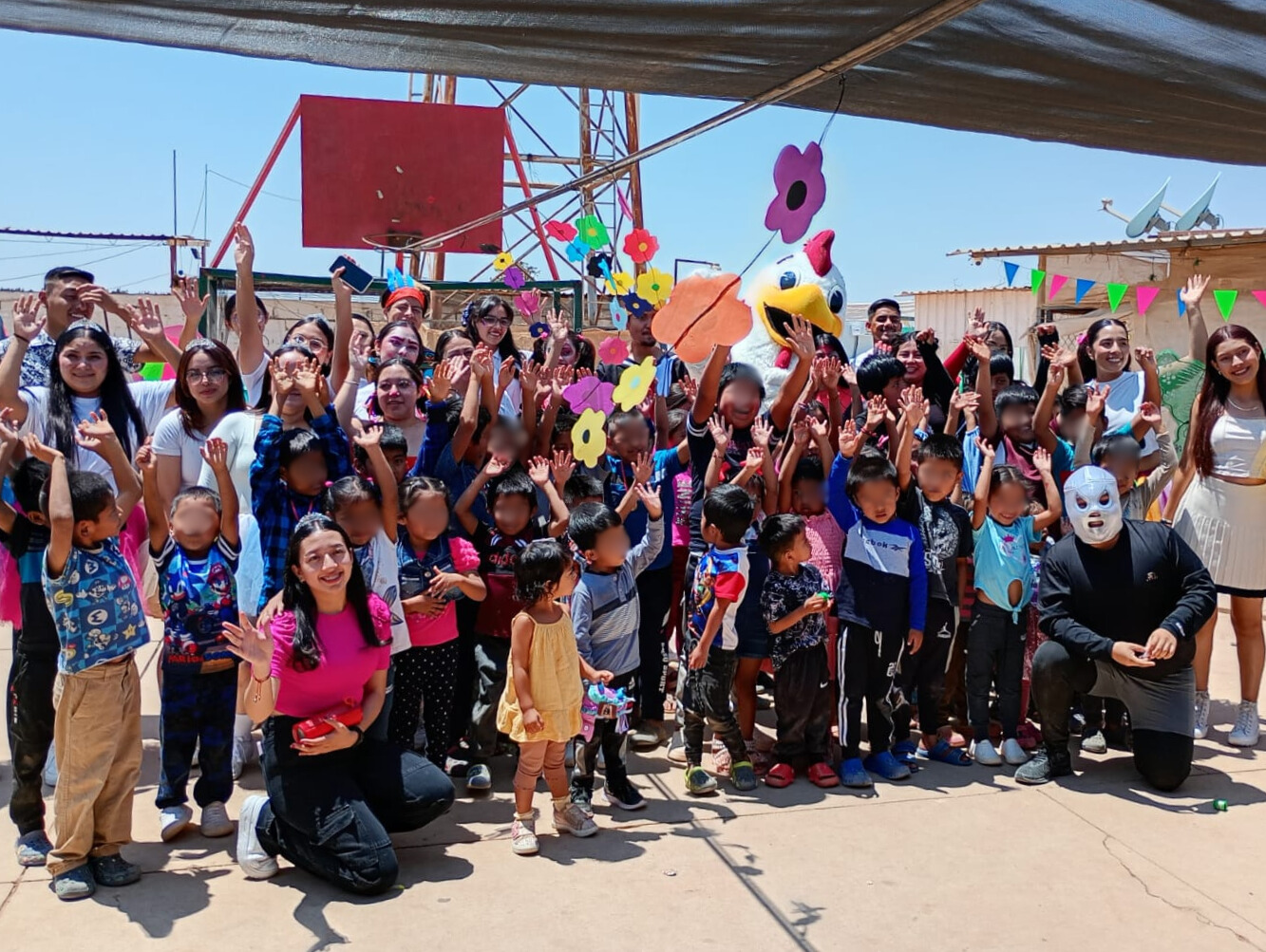 Niñez migrante recibe un festejo lleno de esperanza y sonrisas