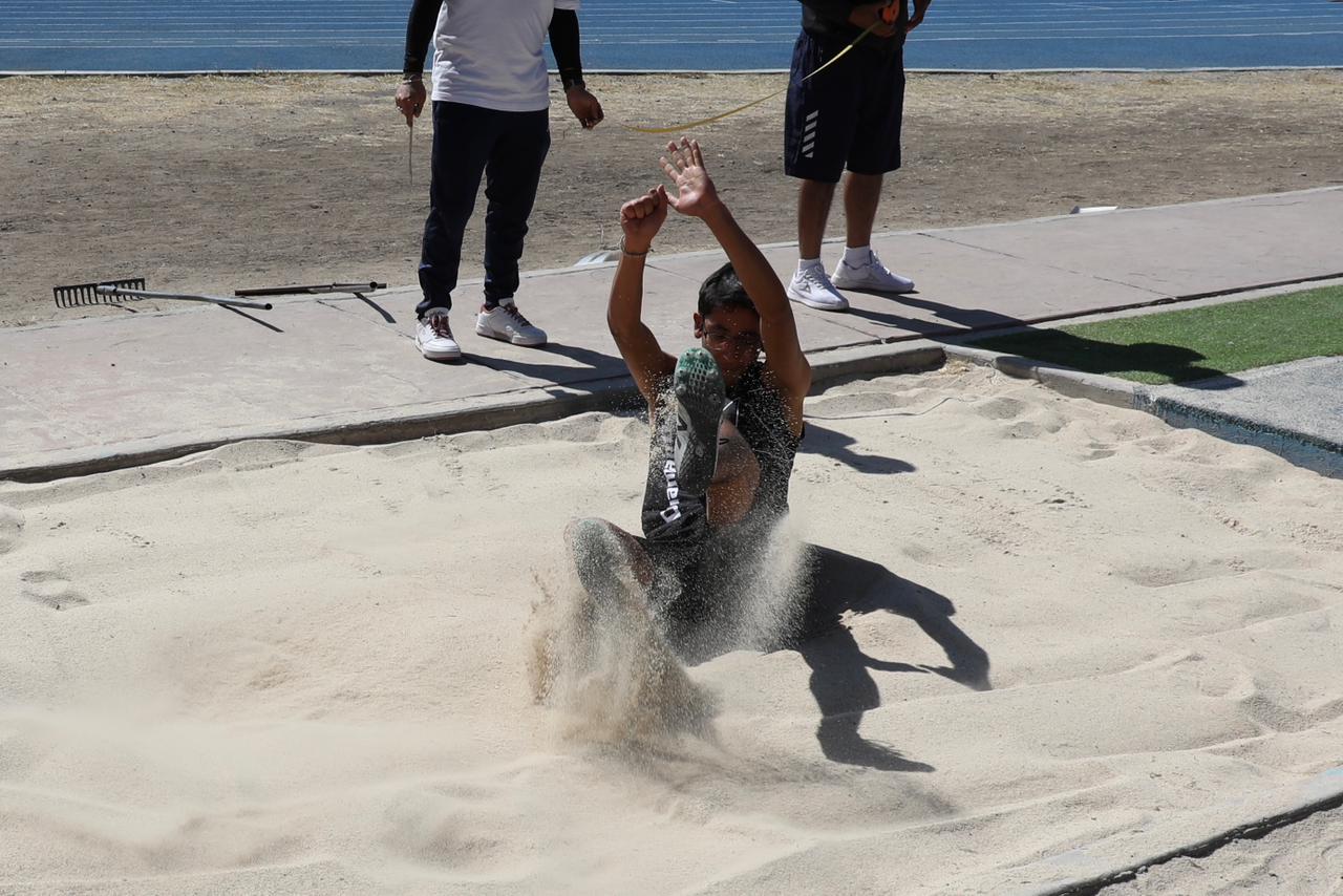 Como cada año, en Guanajuato comenzaron los procesos estatales rumbo a los Juegos Nacionales CONADE 2025 y este fin de semana se vivió intensa actividad con miras a la selección de los mejores contingentes en diferentes disciplinas.
