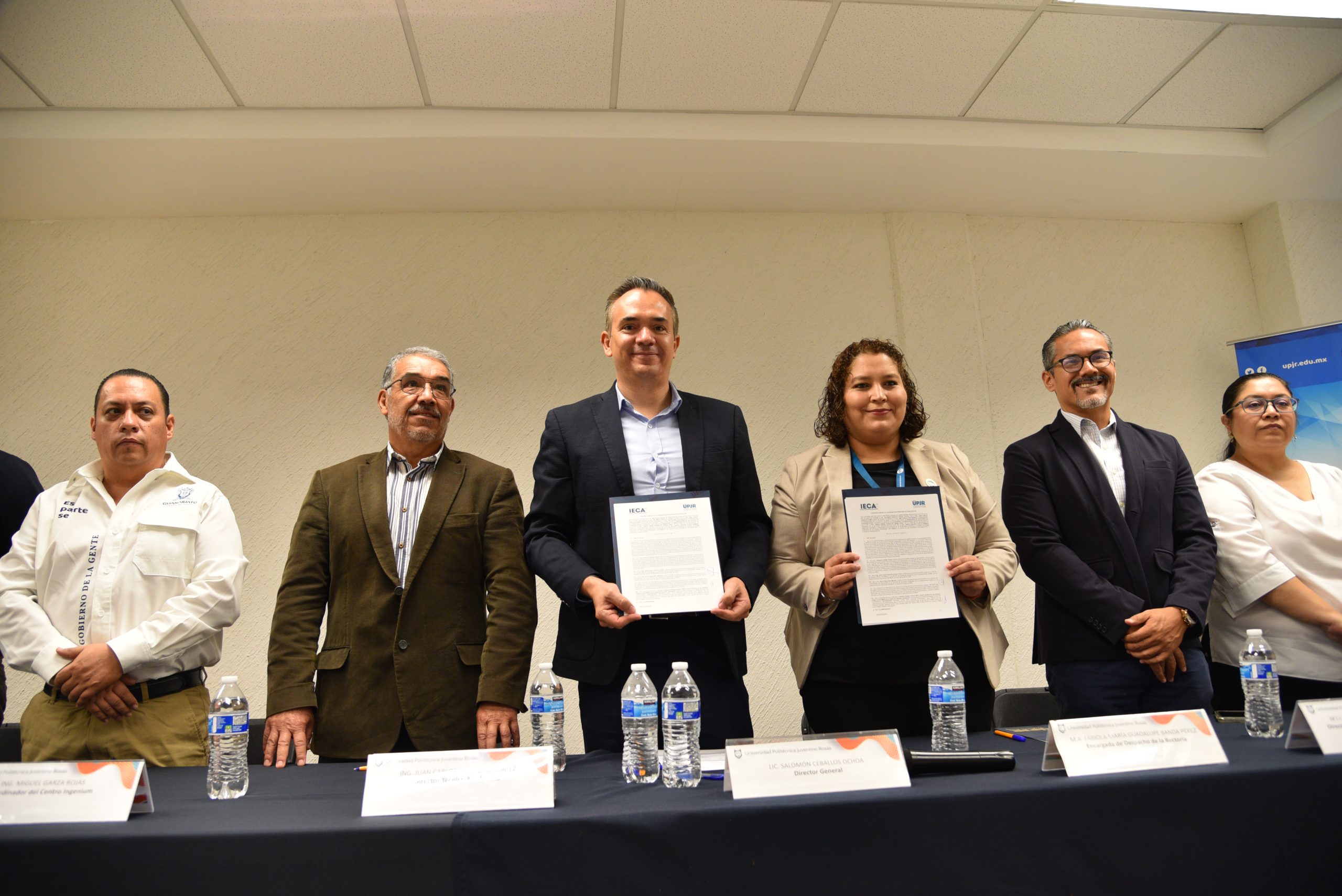 Fortalecerá IECA competencias en estudiantes y docentes de la UPJR