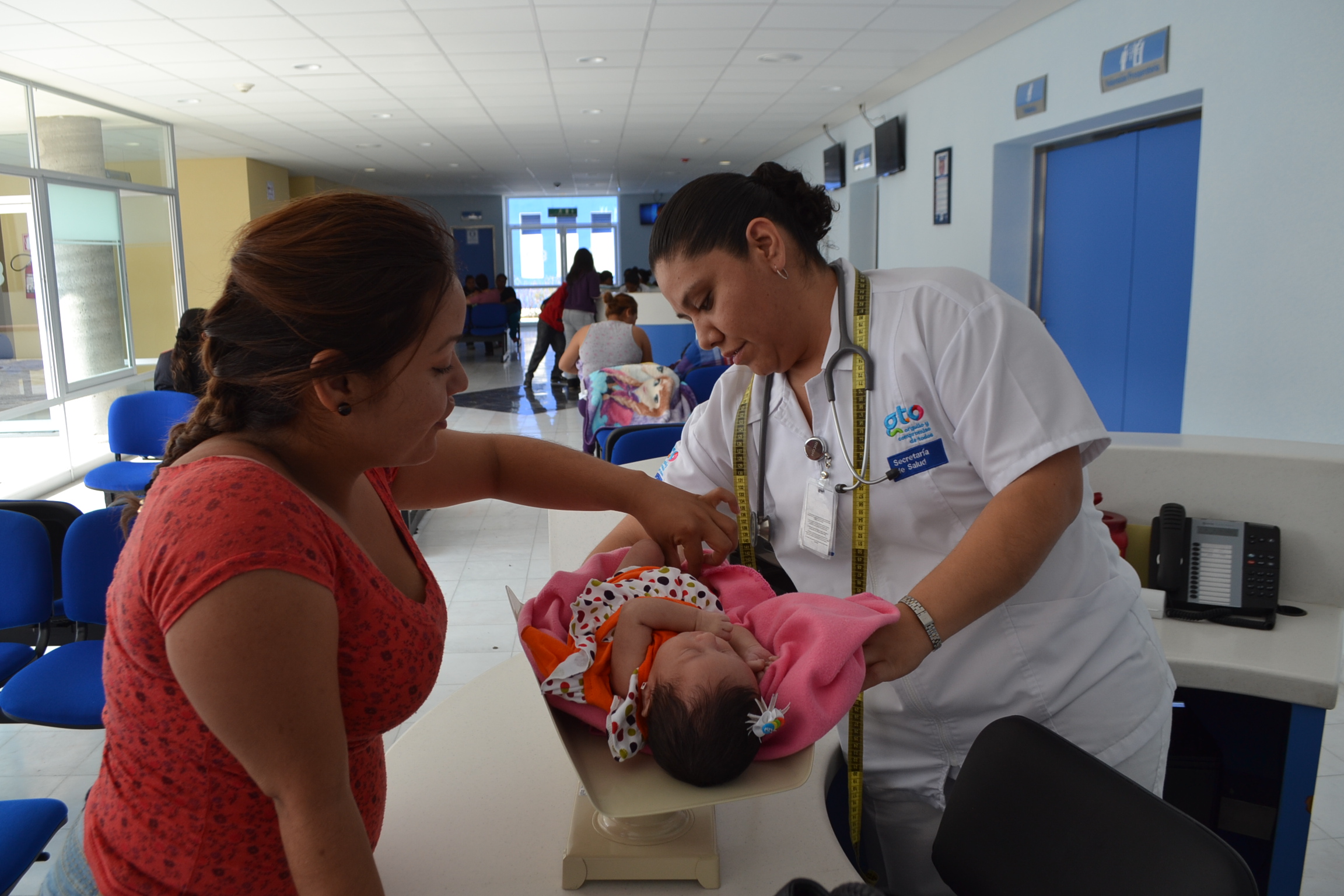SSG vincula al personal de Centros de Salud con el Hospital Materno de Celaya.