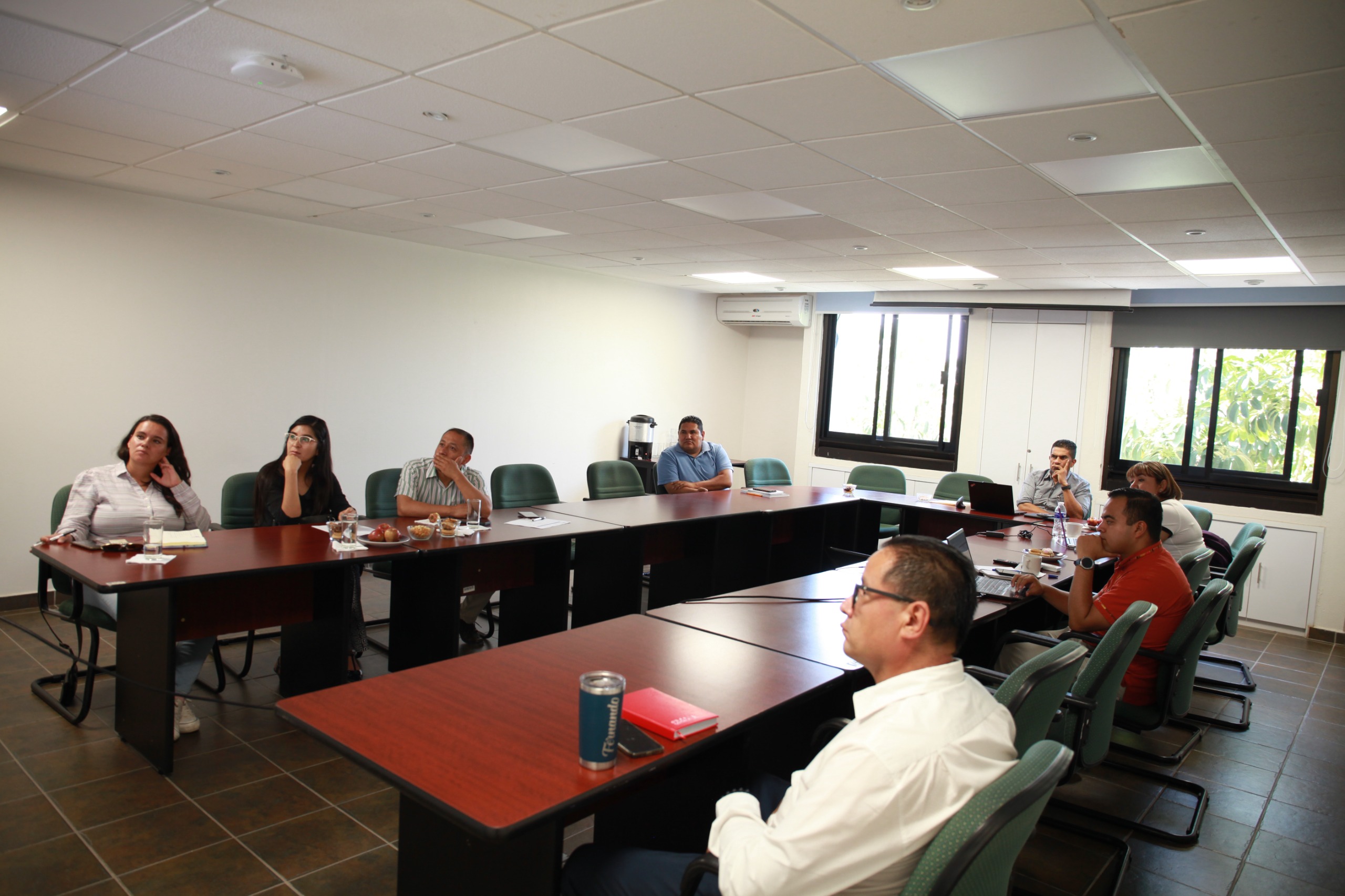 Trabajan con municipios para brindar servicios hidráulicos con la mayor eficiencia