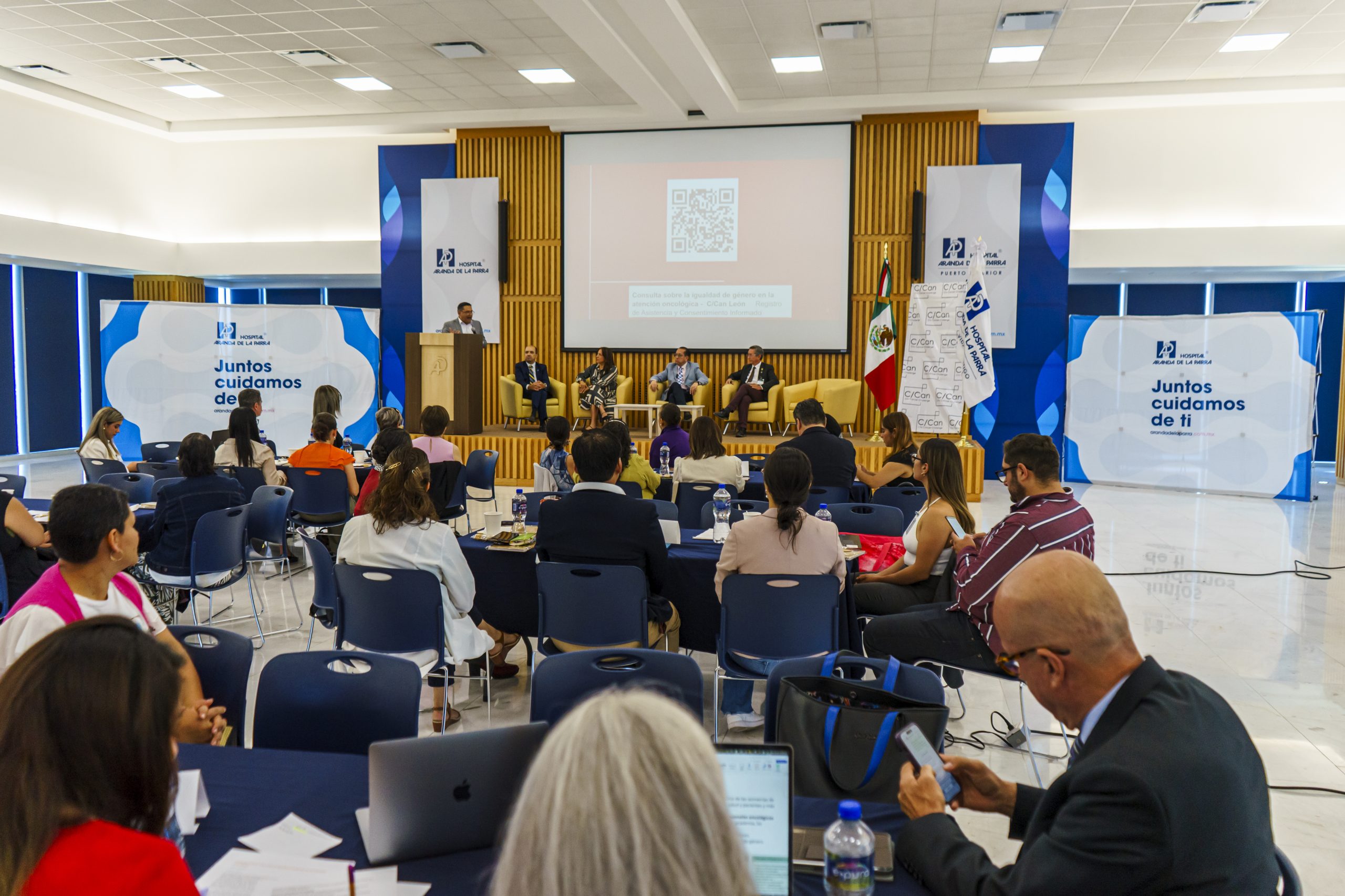 SSG participa en los trabajos de consulta de género y cáncer.