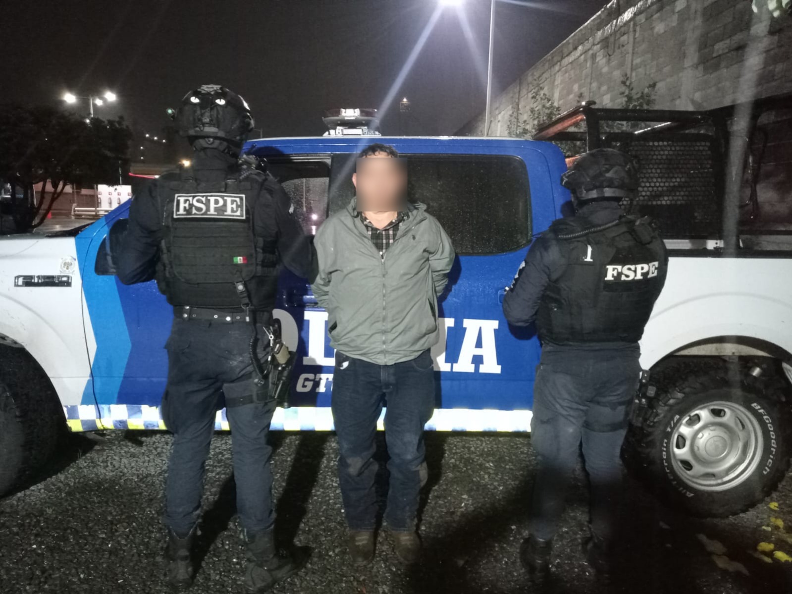 Detienen Células Mixtas a tres personas con arma de fuego en Yuriria