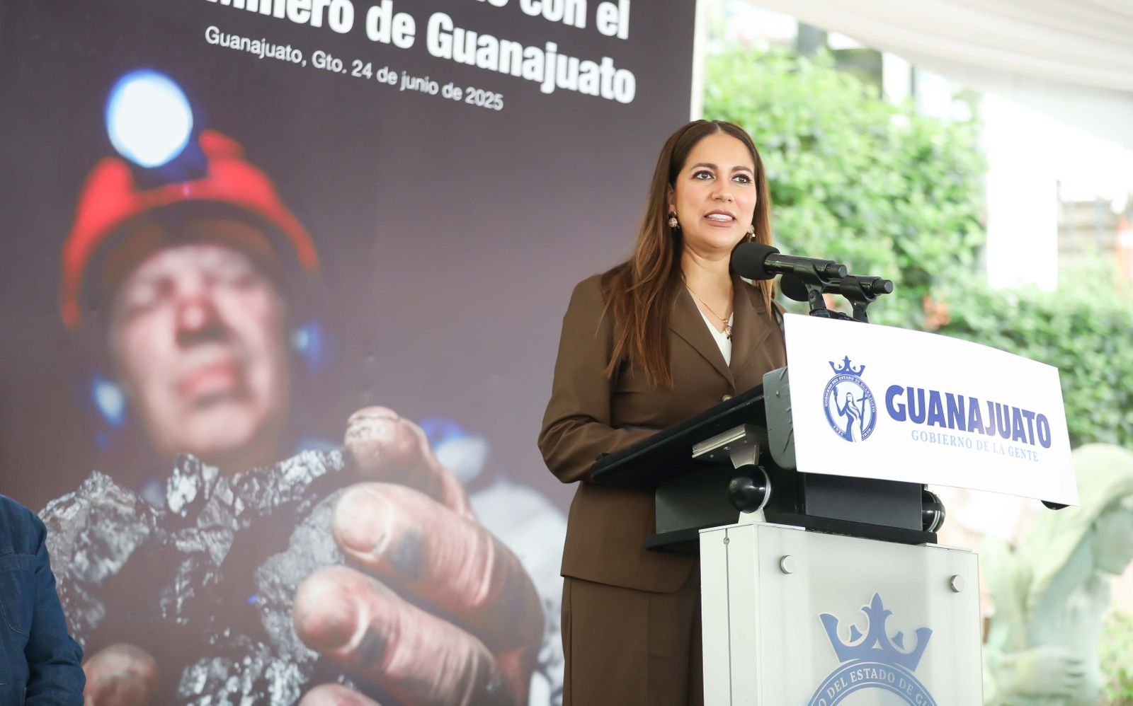 La Gobernadora Libia Dennise refrenda compromiso con el sector minero ...