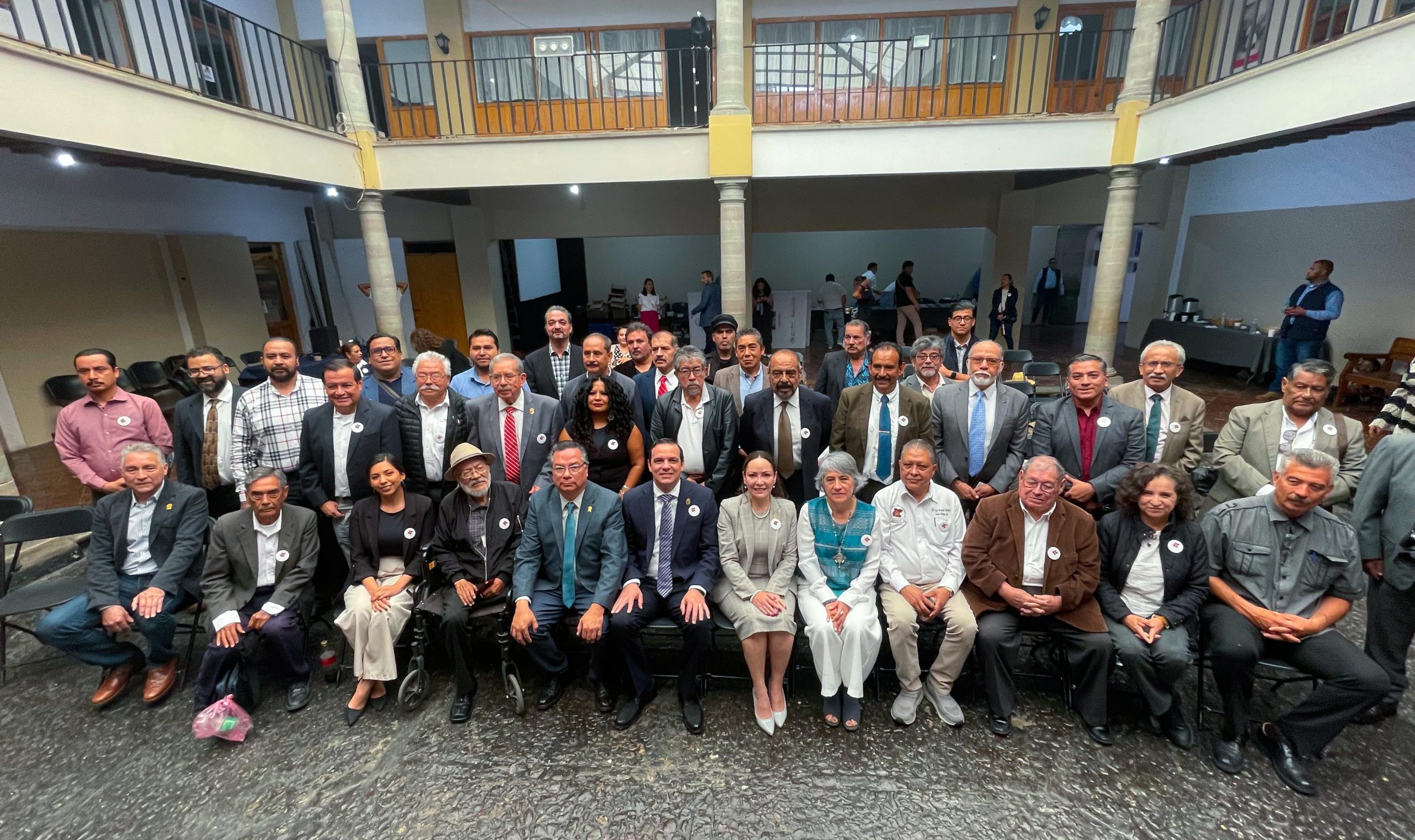 Celebran y reconocen vocación de las y los cronistas de Guanajuato