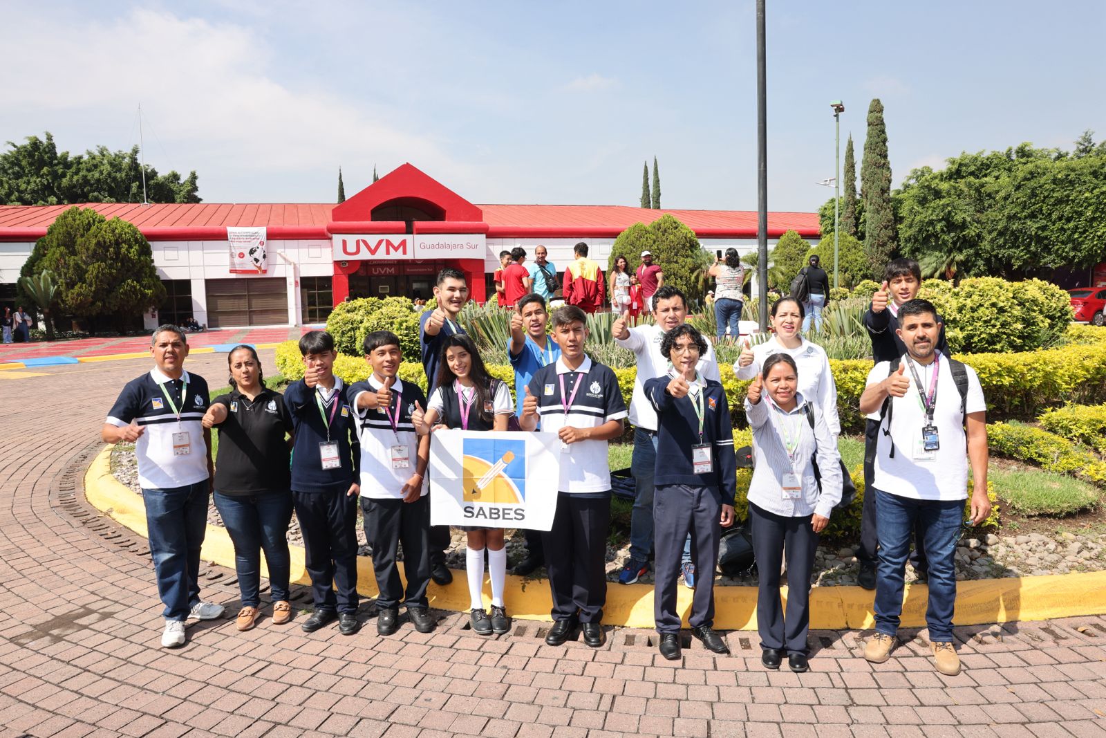 Destacan estudiantes del SABES en INFOMATRIX IBEROAMÉRICA y NEUROMATRIX 2025