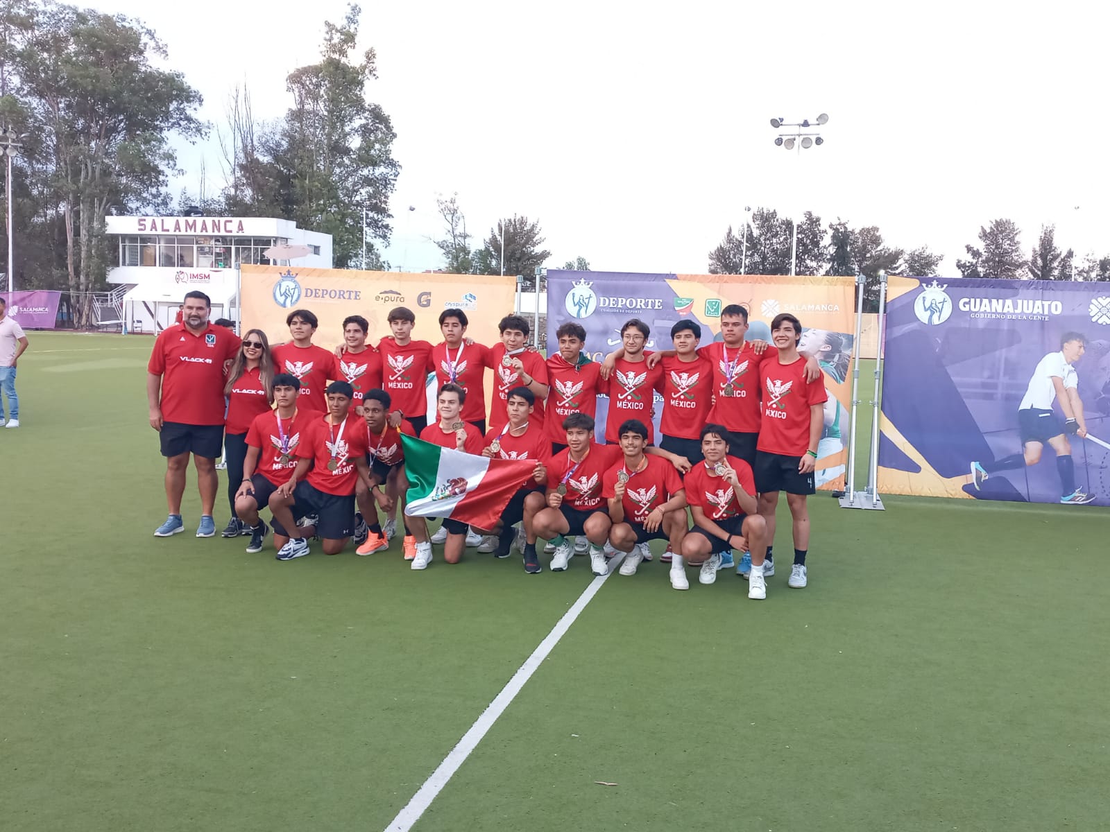 Clasifican equipos varonil y femenil a los Juegos Centroamericanos
