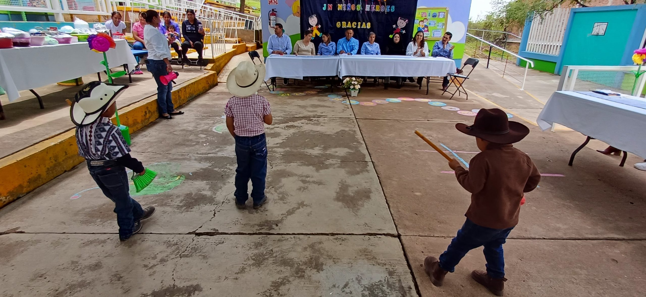 Refuerzan infraestructura educativa en Comonfort gracias a alianza entre SEG y empresa minera SINDA 