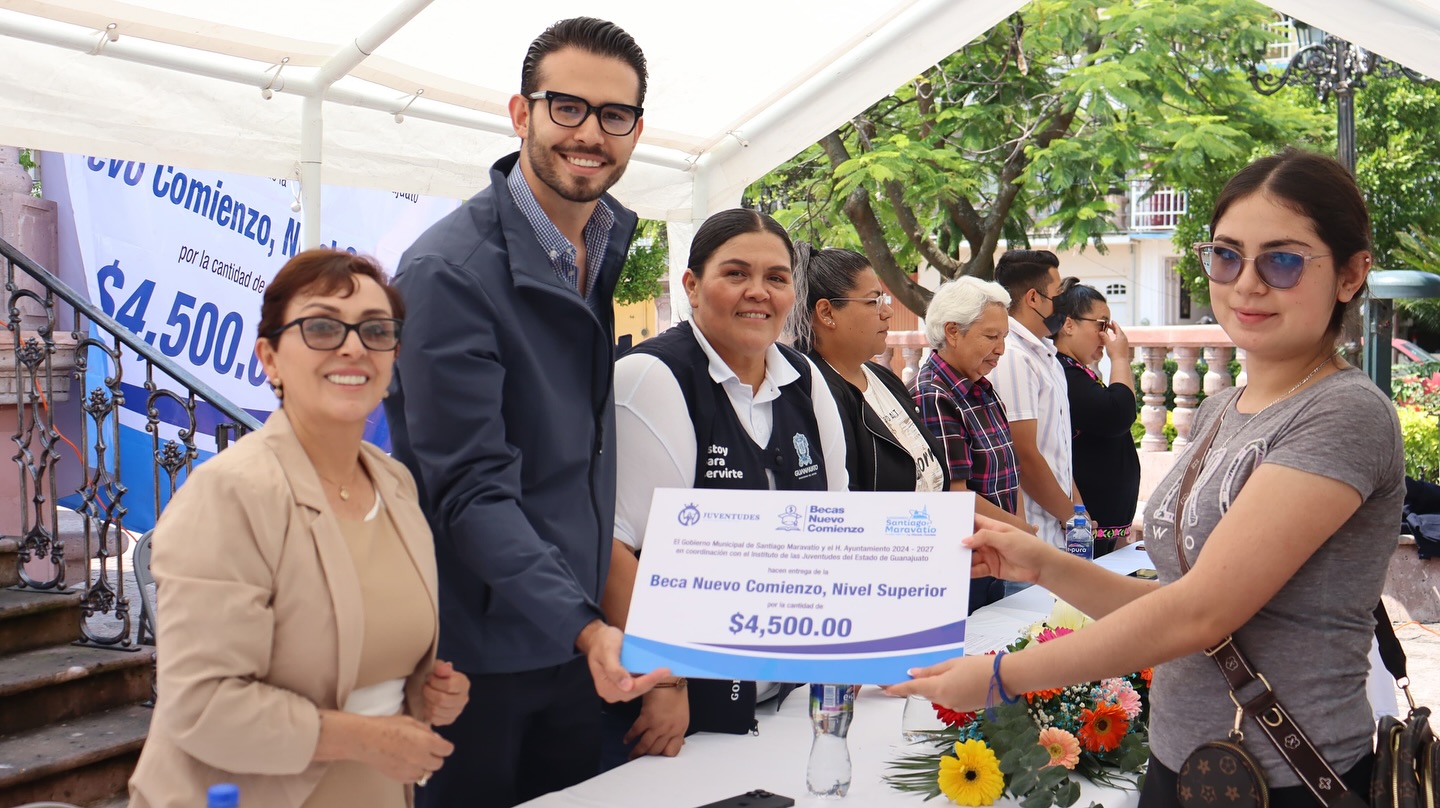 Becas Nuevo Comienzo: Inversión en el futuro educativo de Santiago Maravatío