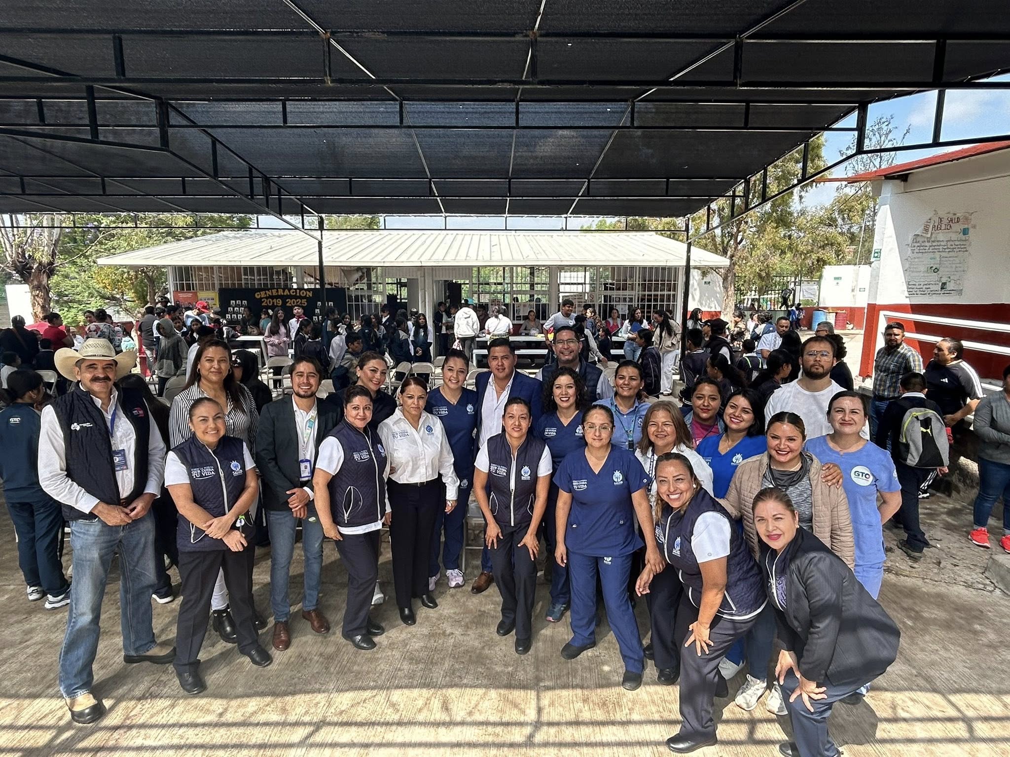 SSG certificó a 3 escuelas de Juventino Rosas como Promotora de la Salud.