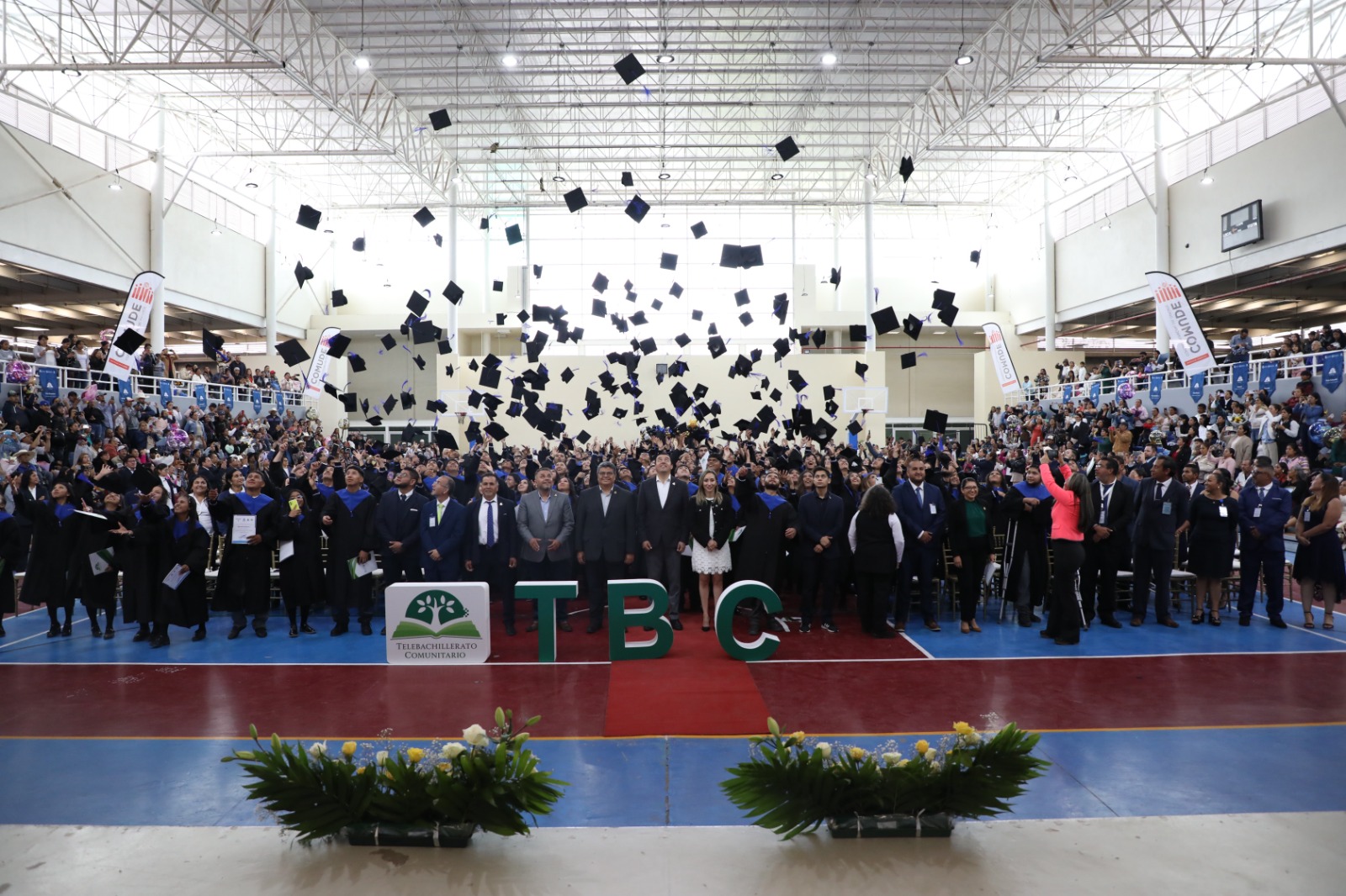 San Miguel de Allende, Guanajuato,16 de Julio de 2025. La Universidad Virtual del Estado de Guanajuato (UVEG) celebró la Ceremonia de Egreso de la Generación 2022–2025 de los Telebachilleratos Comunitarios del Estado de Guanajuato, en la que 249 alumnas y alumnos de 24 centros educativos concluyeron con éxito su formación de nivel medio superior.