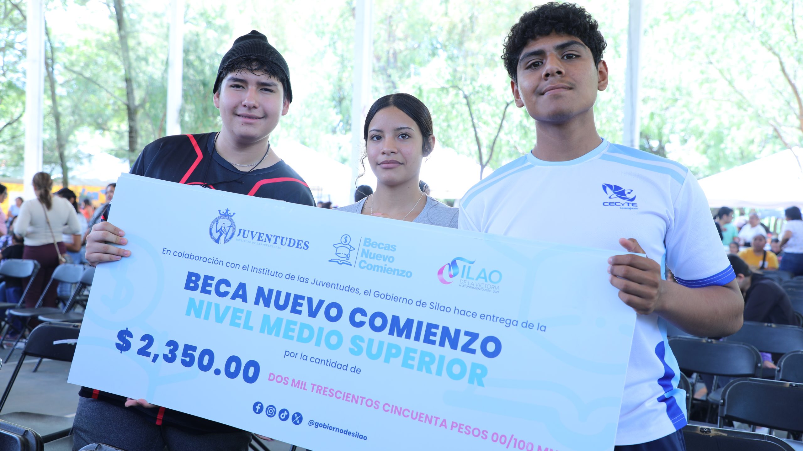 Becas Nuevo Comienzo benefician a estudiantes silaoenses