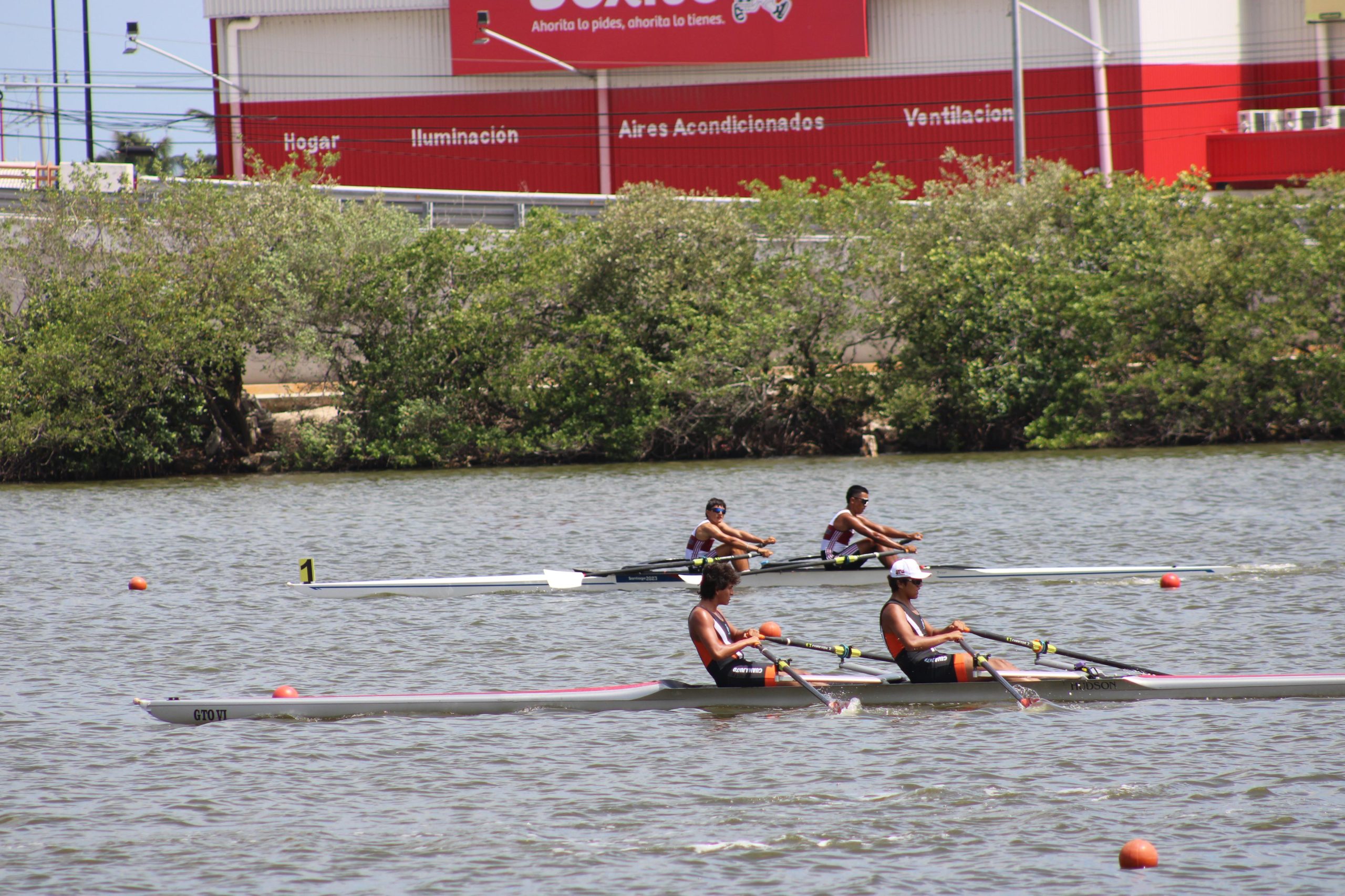 La delegación de remo del estado de Guanajuato sumó cinco medallas en la segunda jornada de finales de la disciplina de remo: 1 Oro, 1 plata y 3 bronces para capitalizar la mejor jornada hasta el momento en este deporte.