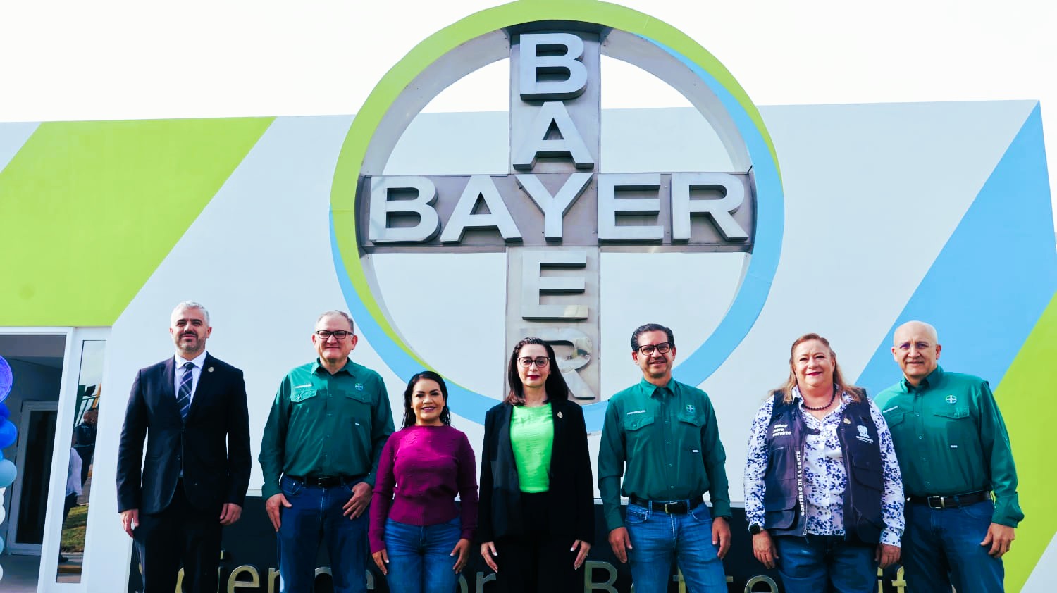 Inauguran ampliación y nuevo acceso de la planta Bayer
