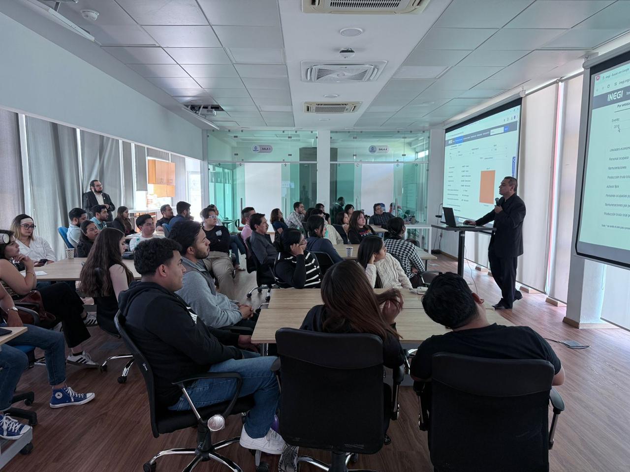 El Instituto de Innovación y el INEGI impulsan el uso de datos en beneficio de los emprendedores