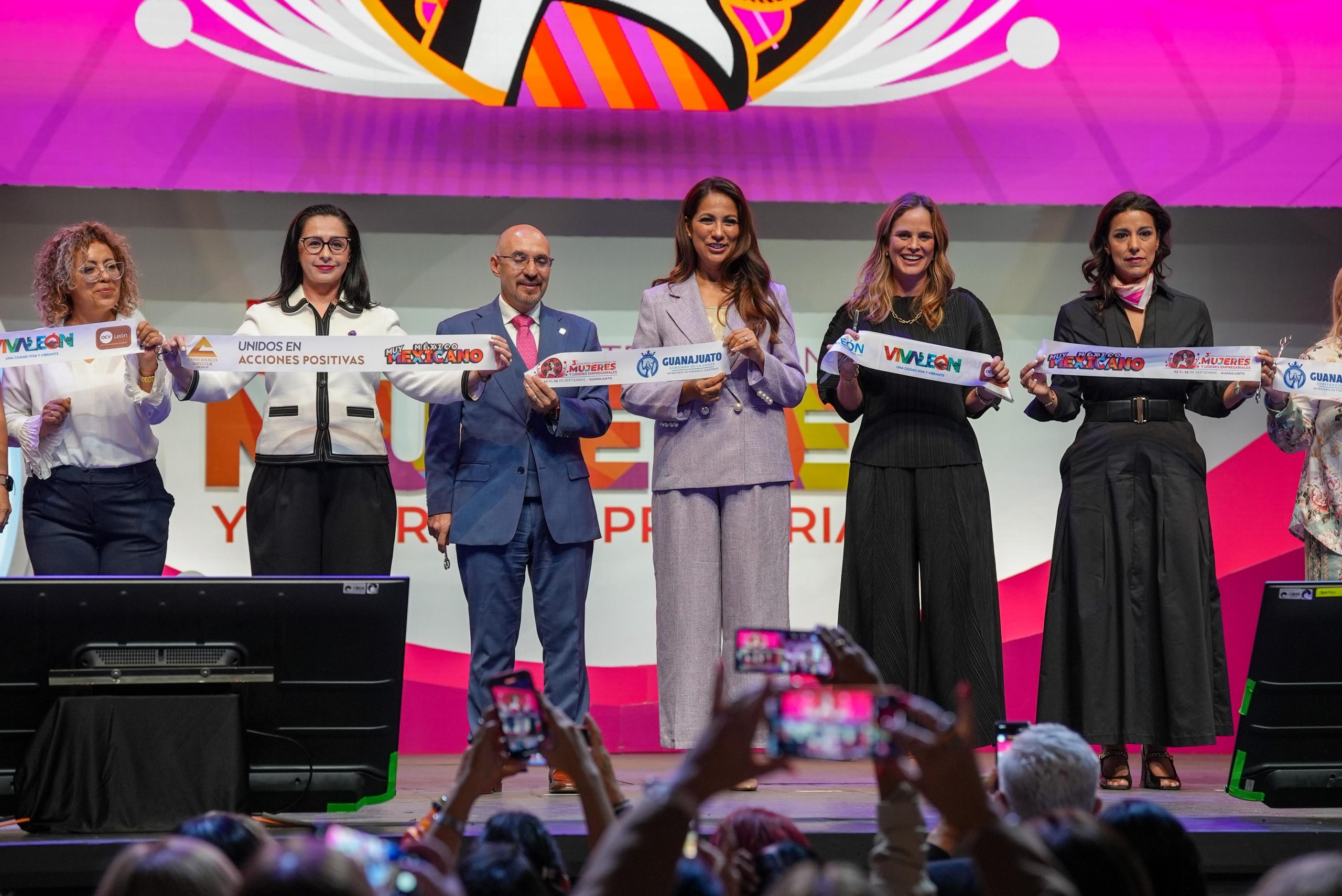 Inauguran 3er Congreso Internacional de Mujeres y Líderes Empresariales