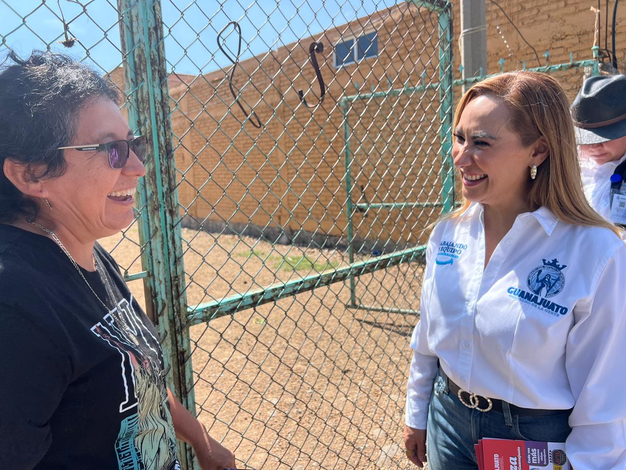 La Secretaria de Turismo e Identidad recorre Rancho Nuevo de la Cruz para escuchar, servir y construir con la gente