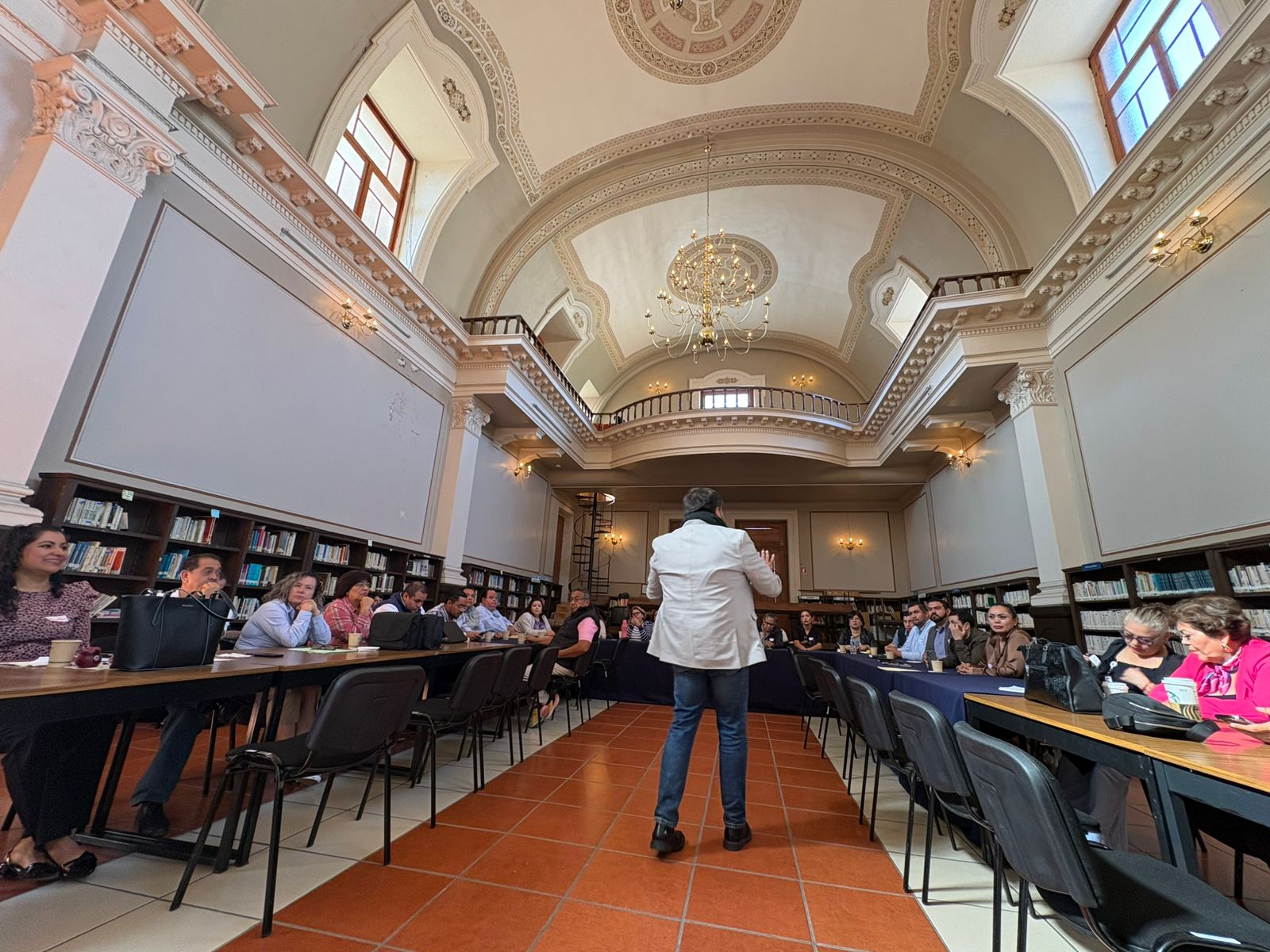 Guanajuato fortalece la Inclusión Educativa con Sesiones de Trabajo dirigidas al Personal Administrativo