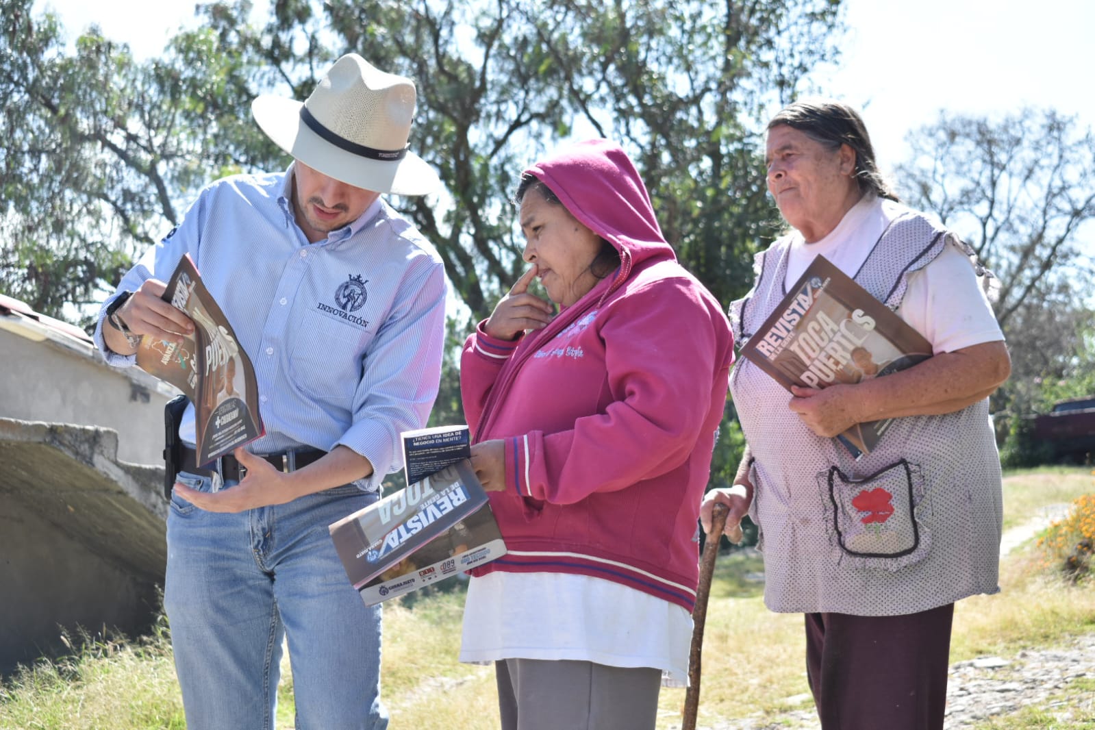 Llega el Instituto de Innovación a Coroneo con la estrategia “Tocando Puertas”