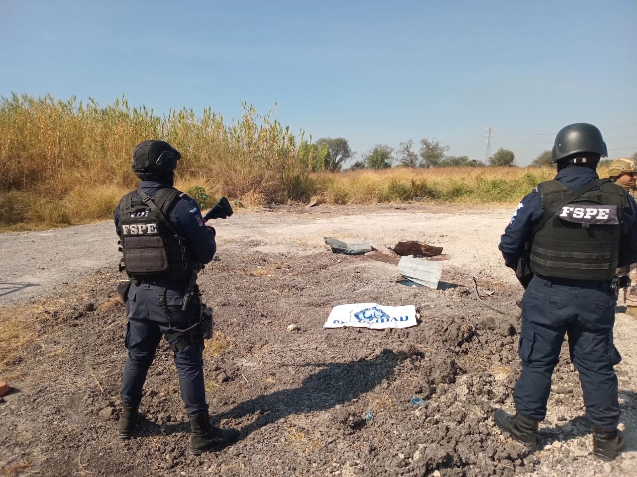 Asegura FSPE 40 mil litros de hidrocarburo ilícito y toma clandestina en Celaya