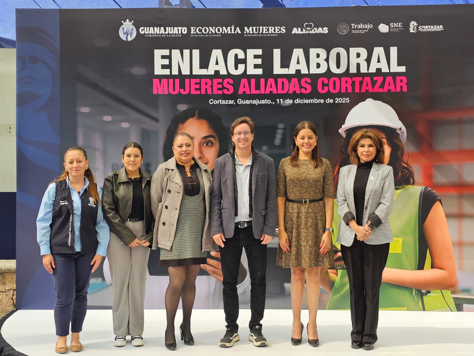 Enlace Laboral “Mujeres Aliadas” conecta talento femenino con 200 vacantes en Cortazar