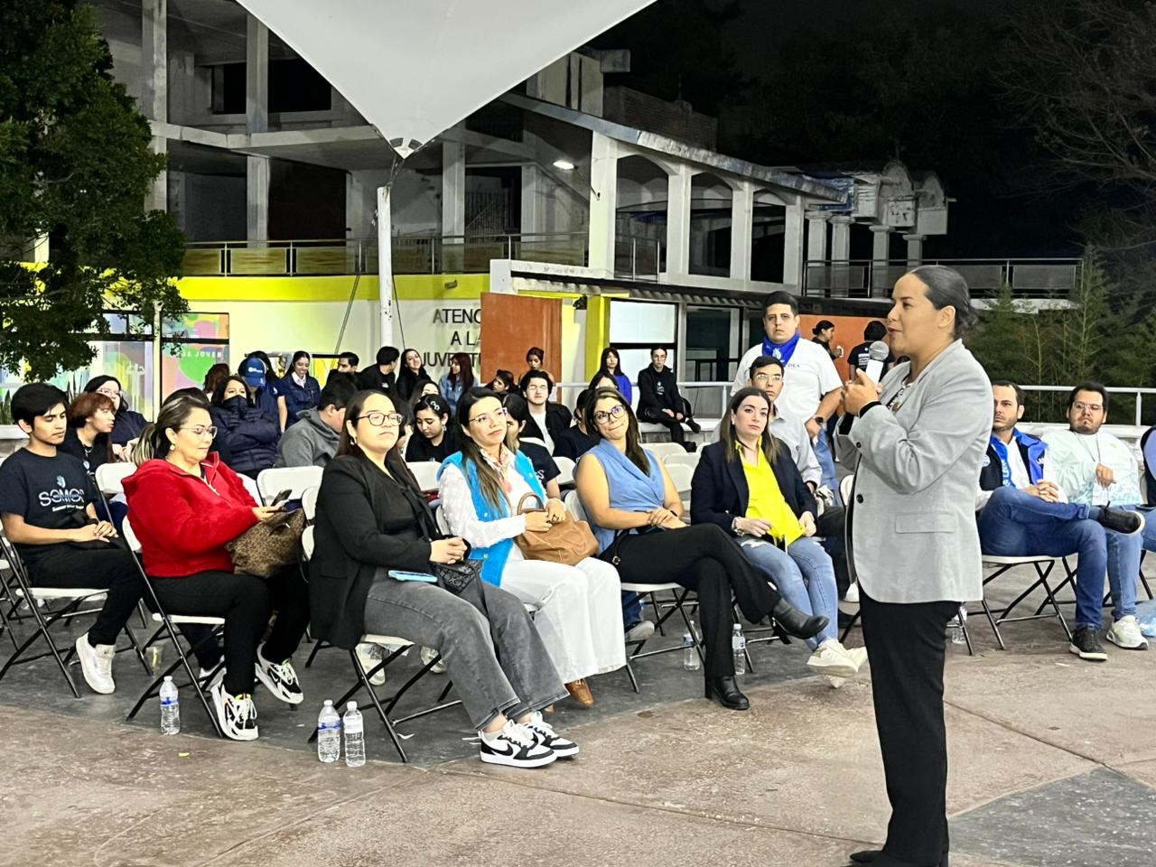 Jóvenes de los distritos III y IV se acercan a nuevas oportunidades con la estrategia Red Juventudes