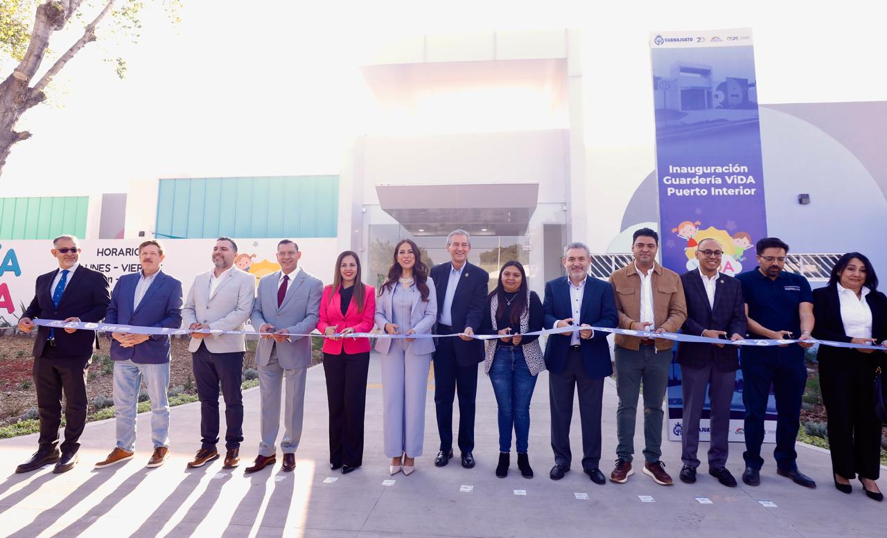 Celebra Puerto Interior 20 años con nueva guardería