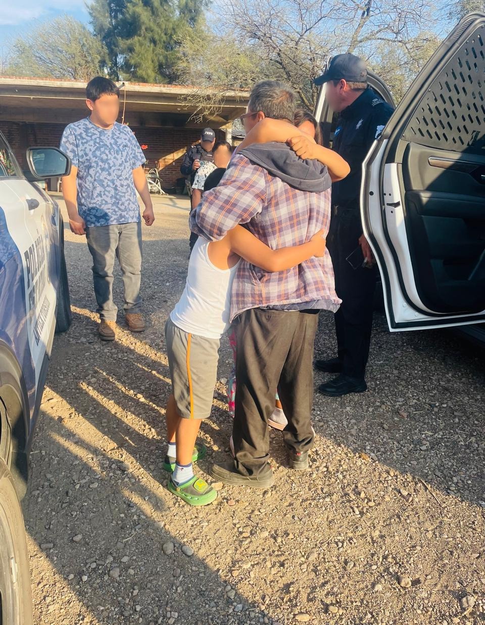 Rescata Escuadrón Antiextorsión a dos adultos mayores víctimas de secuestro virtual en Irapuato 