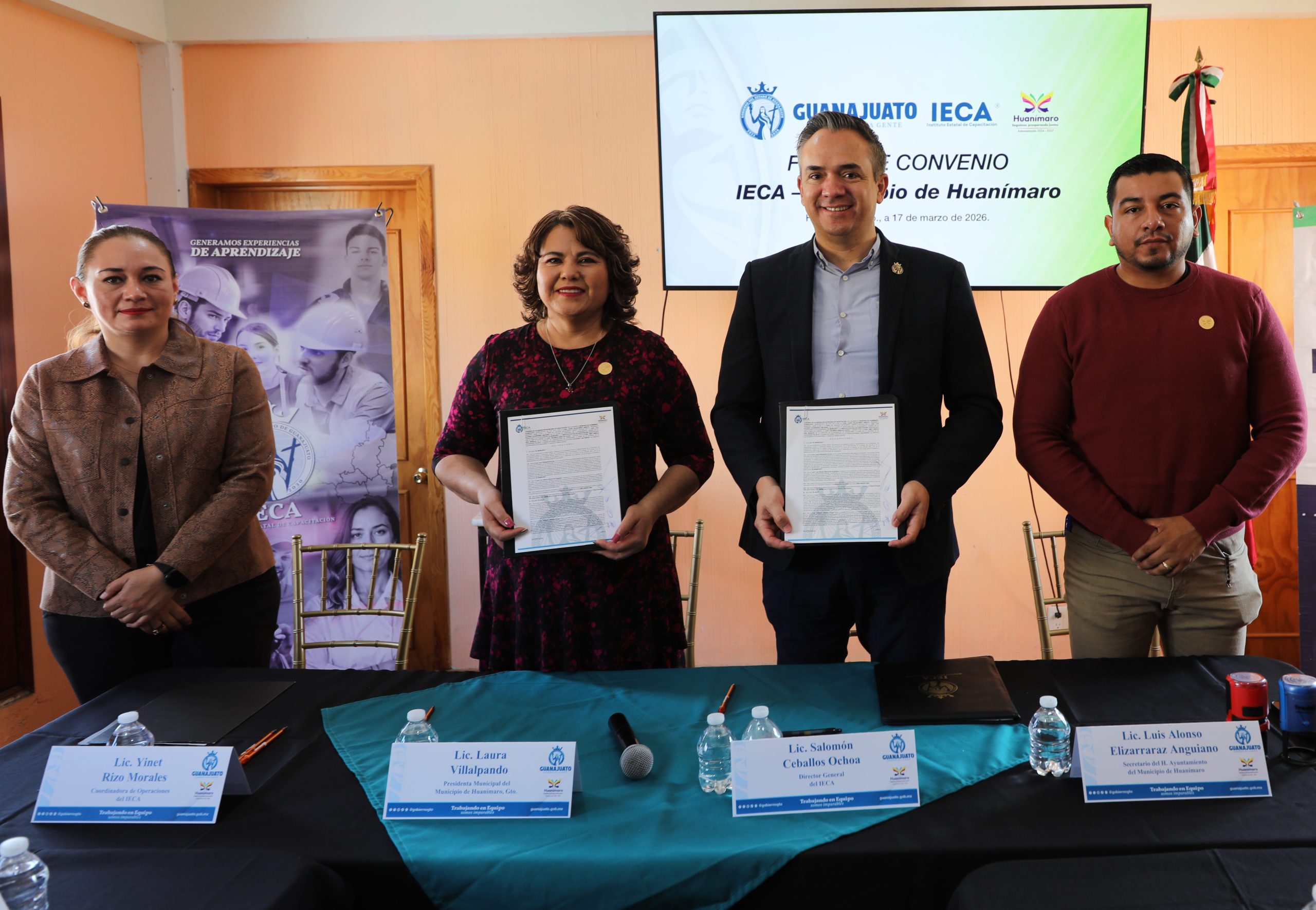Firman IECA y municipio de Huanímaro convenio para impulsar la capacitación de la población