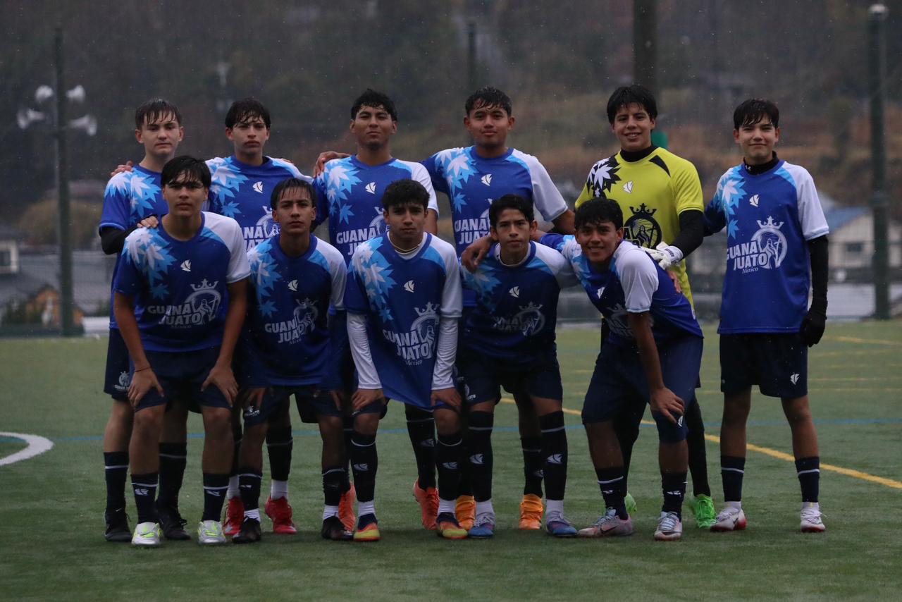 El día tan esperado llegó para la delegación guanajuatense de futbol varonil sub-16 y será este sábado cuando enfrente a la selección de Hiroshima, en el primero de los partidos contemplados dentro del Torneo de la Amistad.