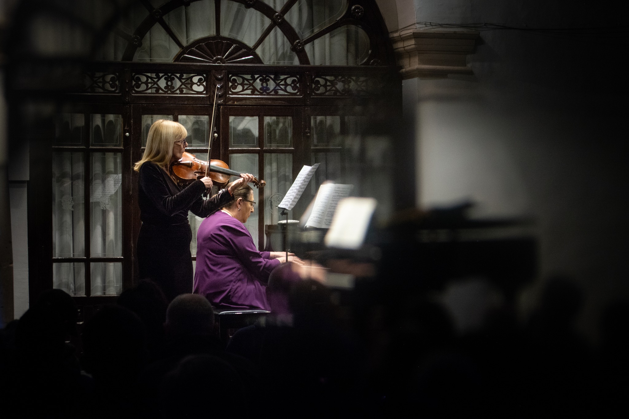 Viktoria Horti y Maria Teresa Frenk en concierto en el Museo Iconográfico del Quijote
