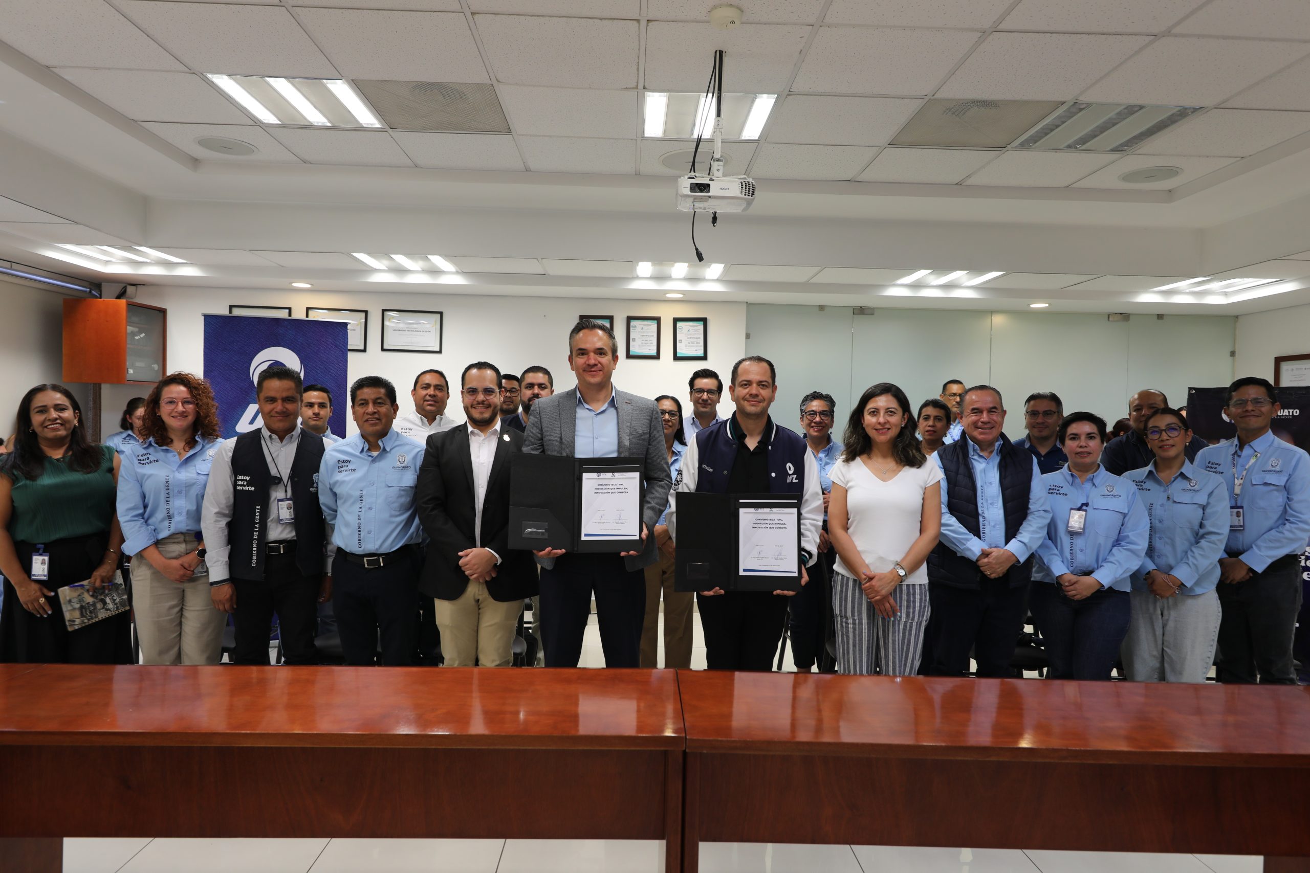 Fortalece IECA alianza con la Universidad Tecnológica de León para impulsar el desarrollo del talento en Guanajuato