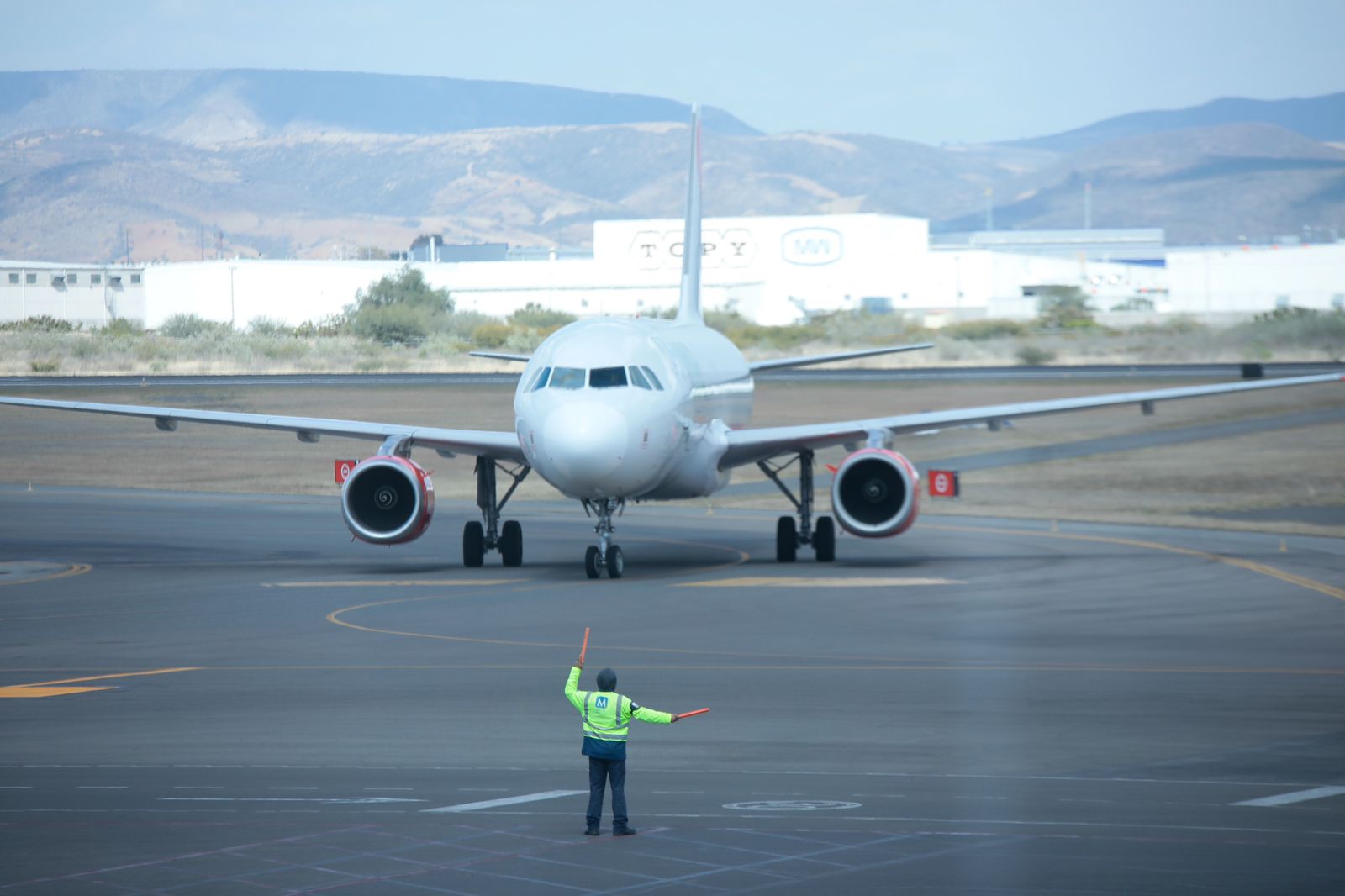 Anuncia Gobernadora la apertura del vuelo directo del Bajío a Vancouver
