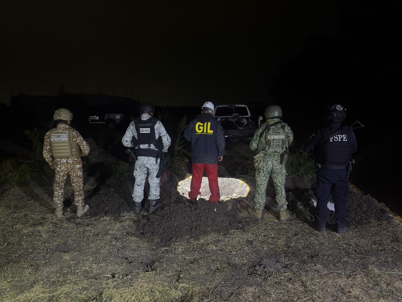 Recuperan autoridades estatales y federales 25 mil litros de hidrocarburo en Cortazar 