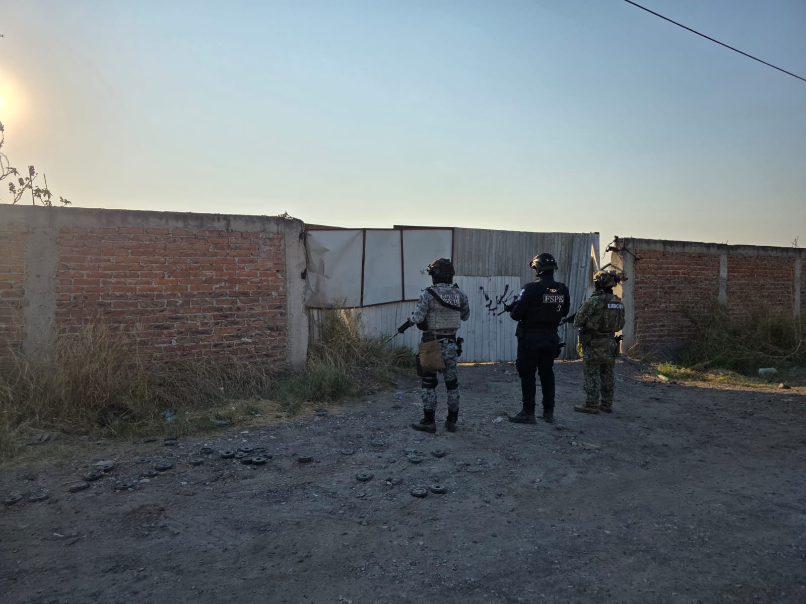 Aseguran células mixtas centro de almacenamiento de hidrocarburo en Celaya