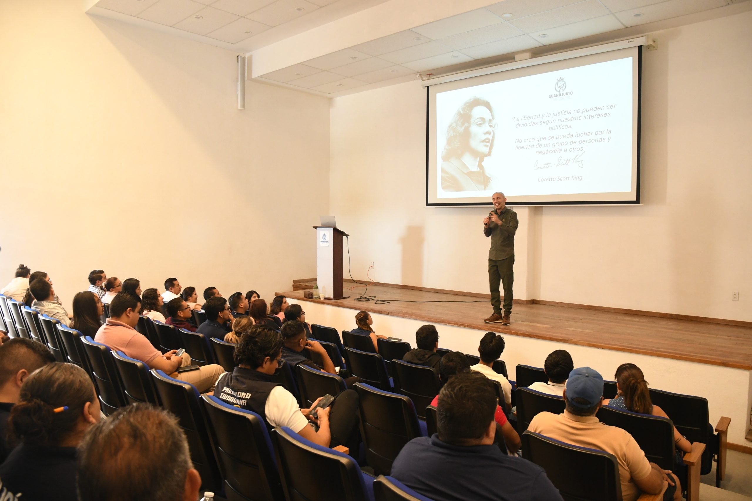 Avanza Secretaría de Seguridad y Paz en la formación de su personal en diversidad sexual y de género  