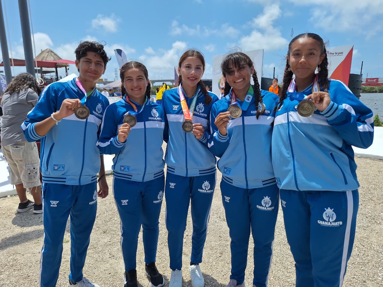 Guanajuato tuvo este miércoles una de sus mejores actuaciones en Olimpiada Nacional al conquistar seis medallas: 2 oros, 2 platas y 2 bronces en la disciplina de remo durante las competencias realizadas en la Pista Internacional de Remo y Canotaje de Puerto Progreso.