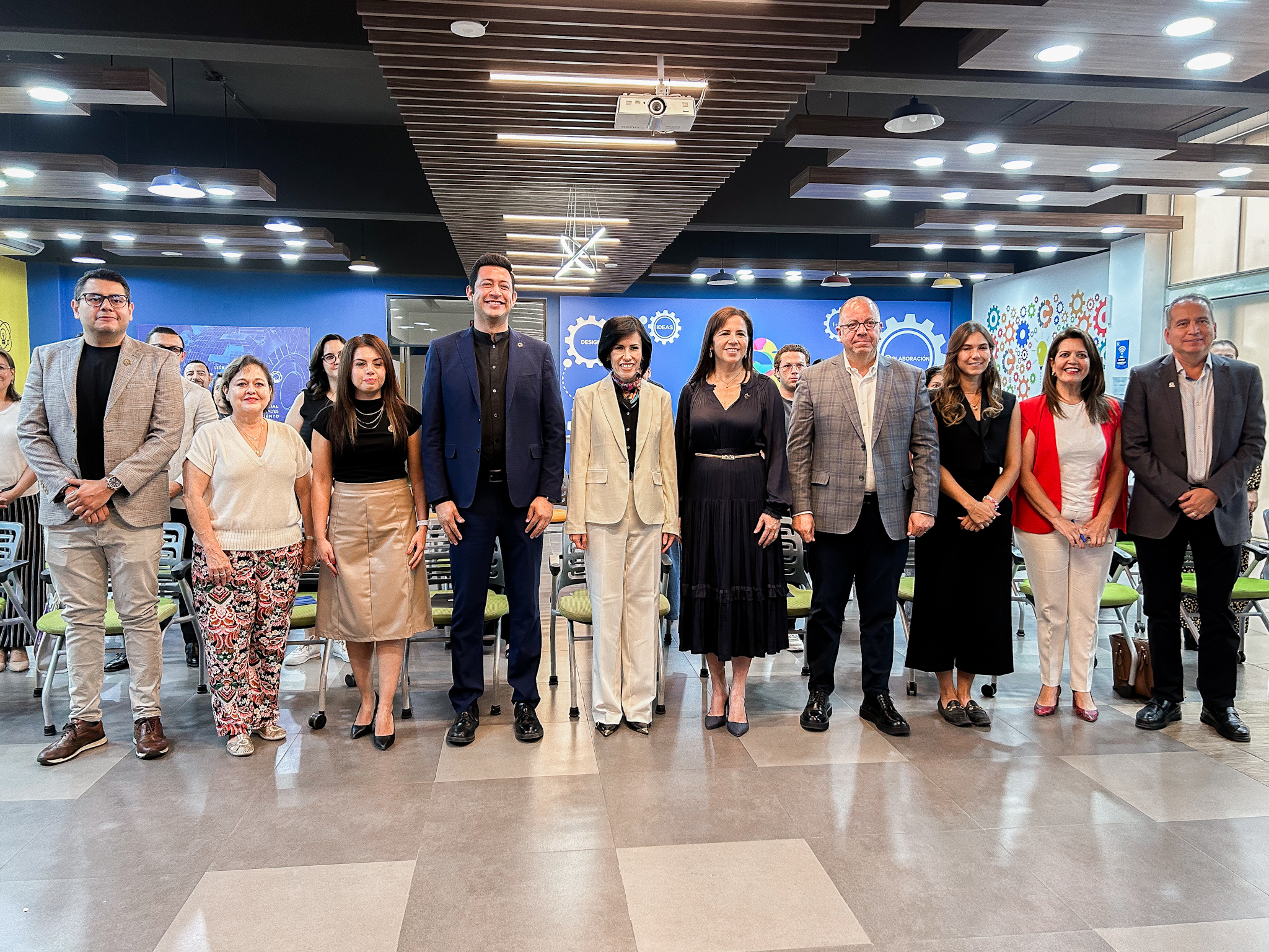 Sector empresarial fortalece a Asociaciones Civiles del programa Tocando Corazones