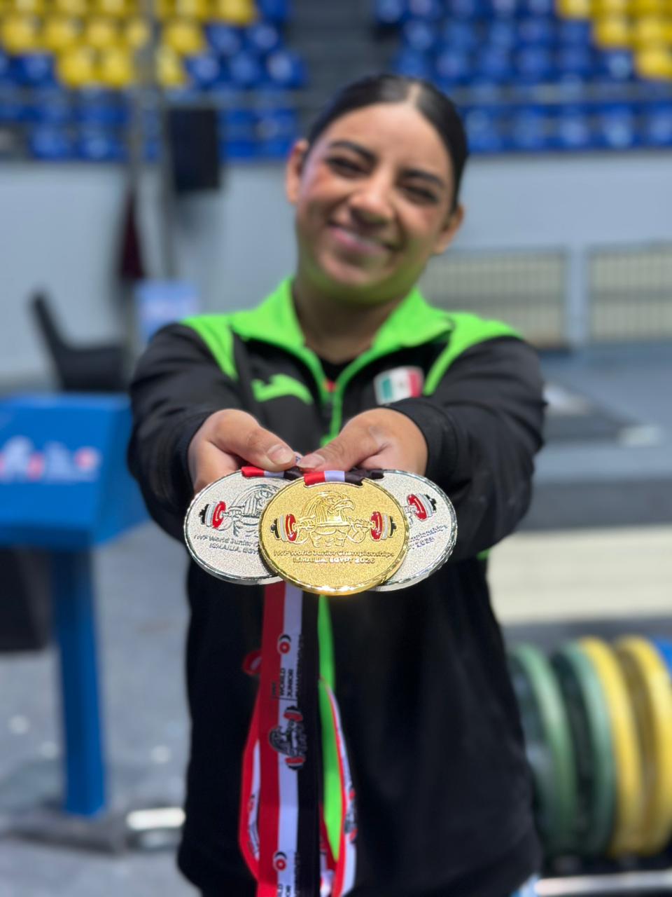 Joseline López Subcampeona Mundial de Halterofilia